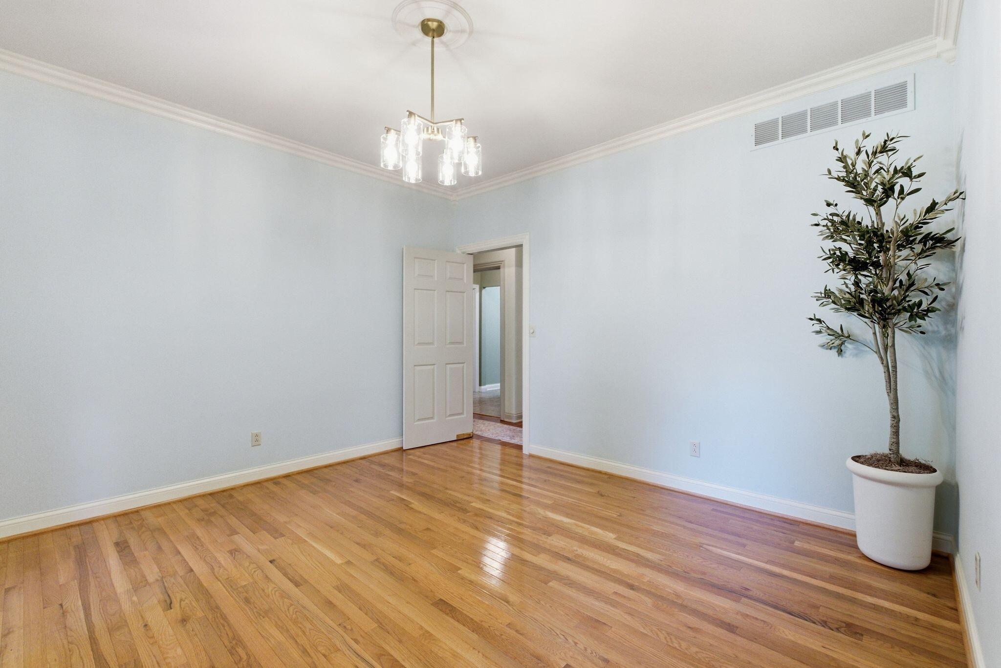 1021 Wesbend Drive Property Photo 18