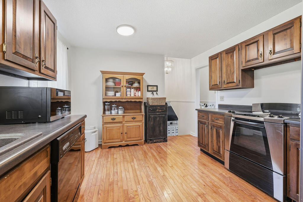 141 Skylark Drive Property Photo 16