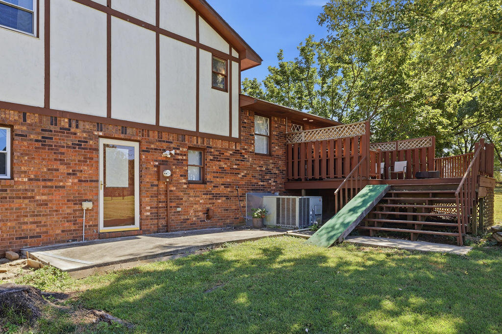 141 Skylark Drive Property Photo 42