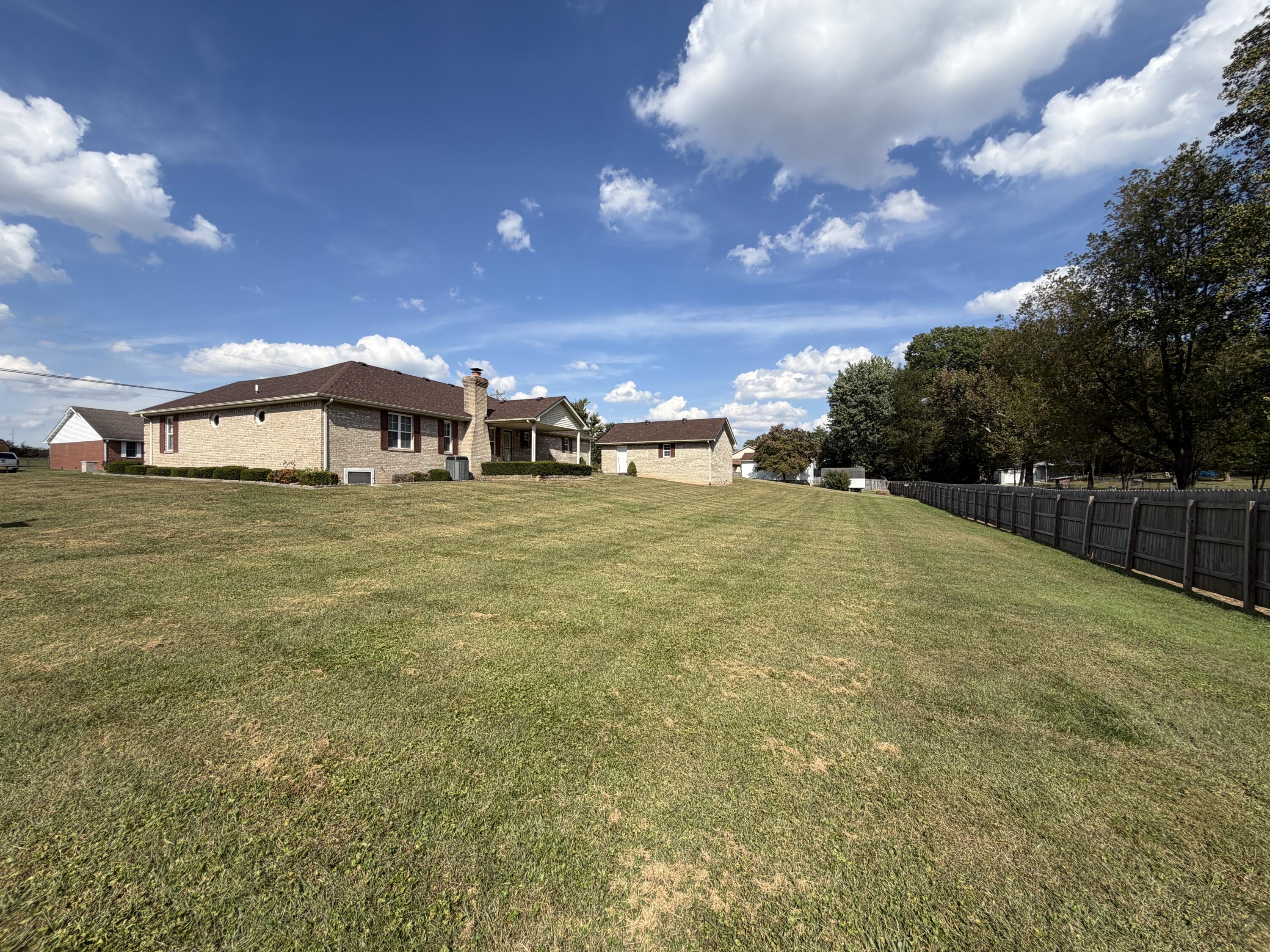 121 Ridgewood Drive Property Photo 7