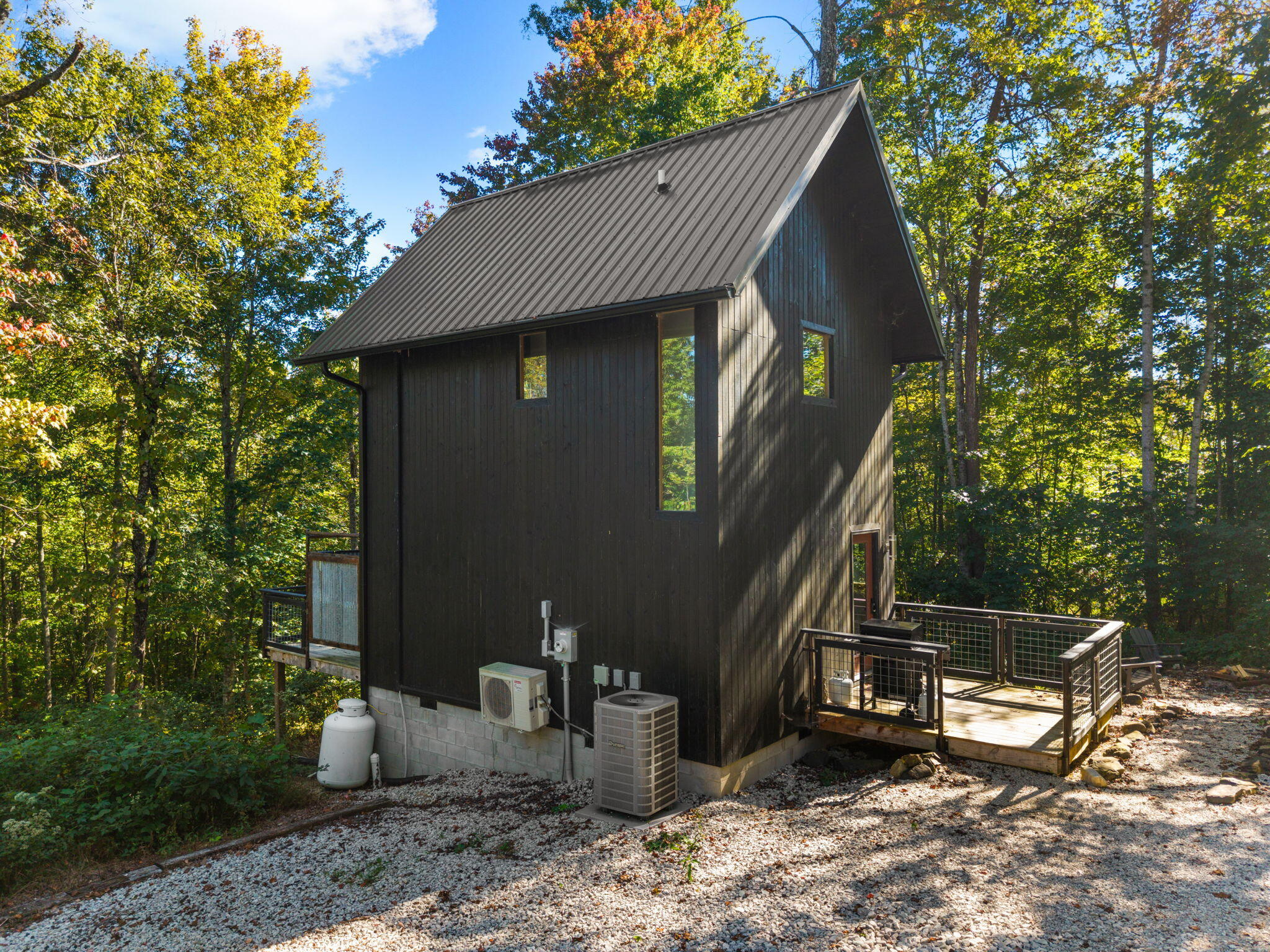 408 Spring Hollow Road Property Photo 3