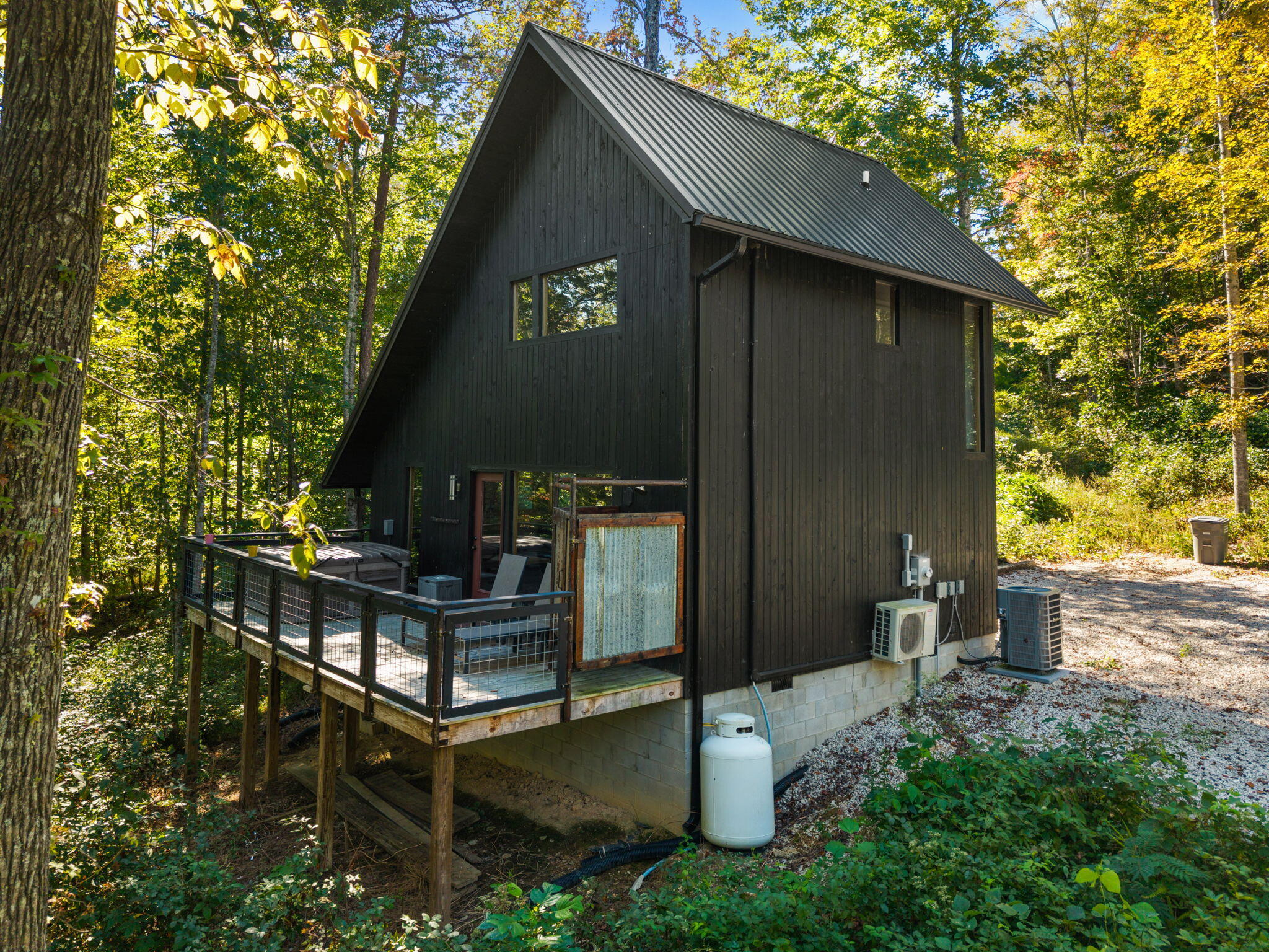 408 Spring Hollow Road Property Photo 6