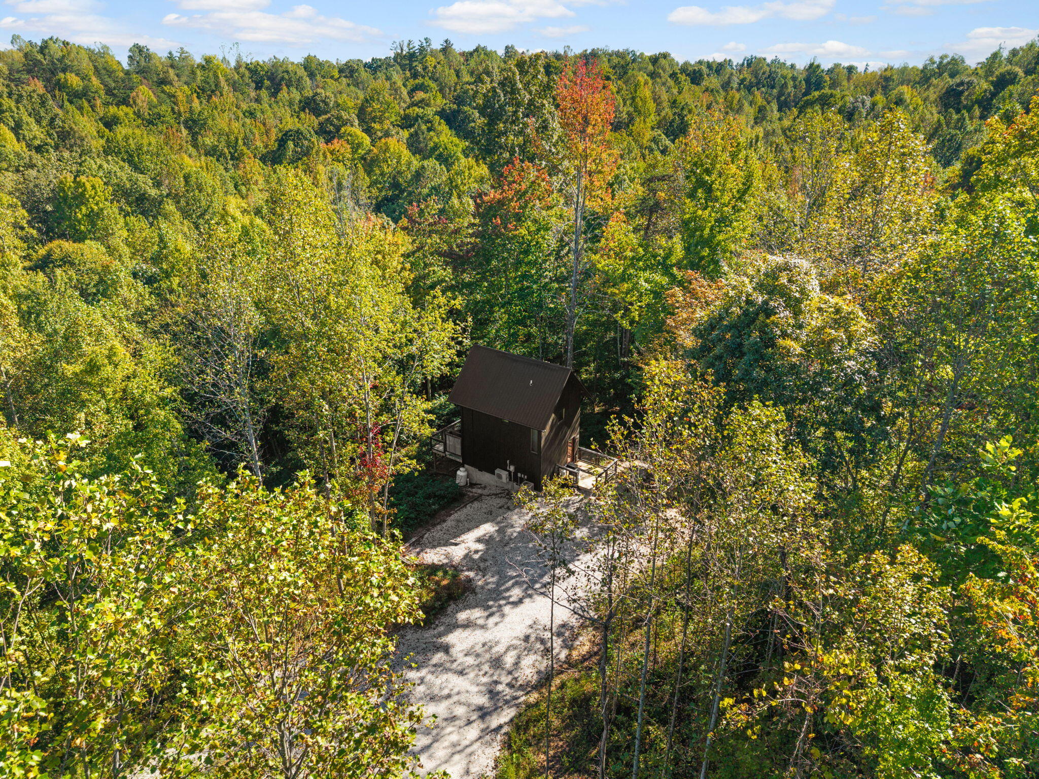408 Spring Hollow Road Property Photo 10