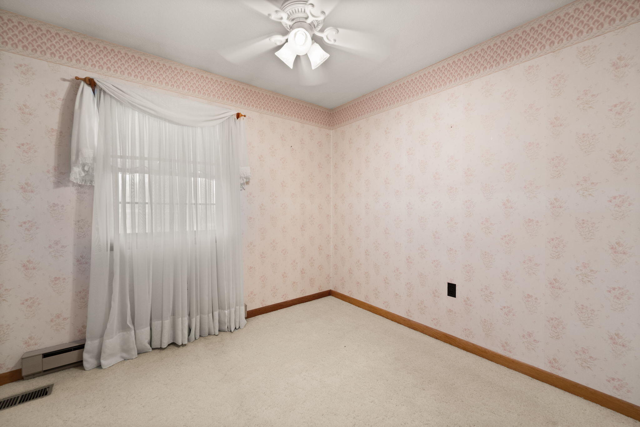 679 Proctor Road Property Photo 6