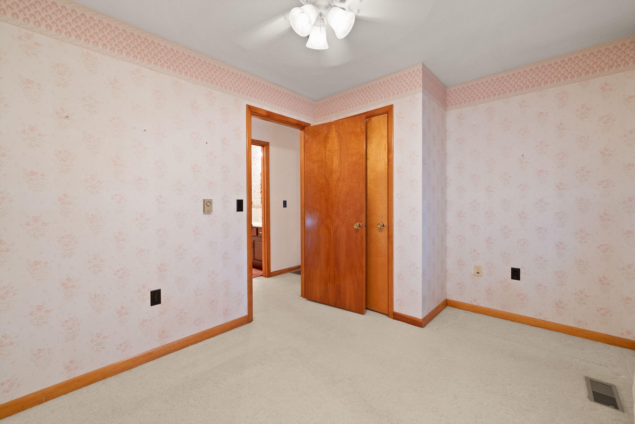 679 Proctor Road Property Photo 8