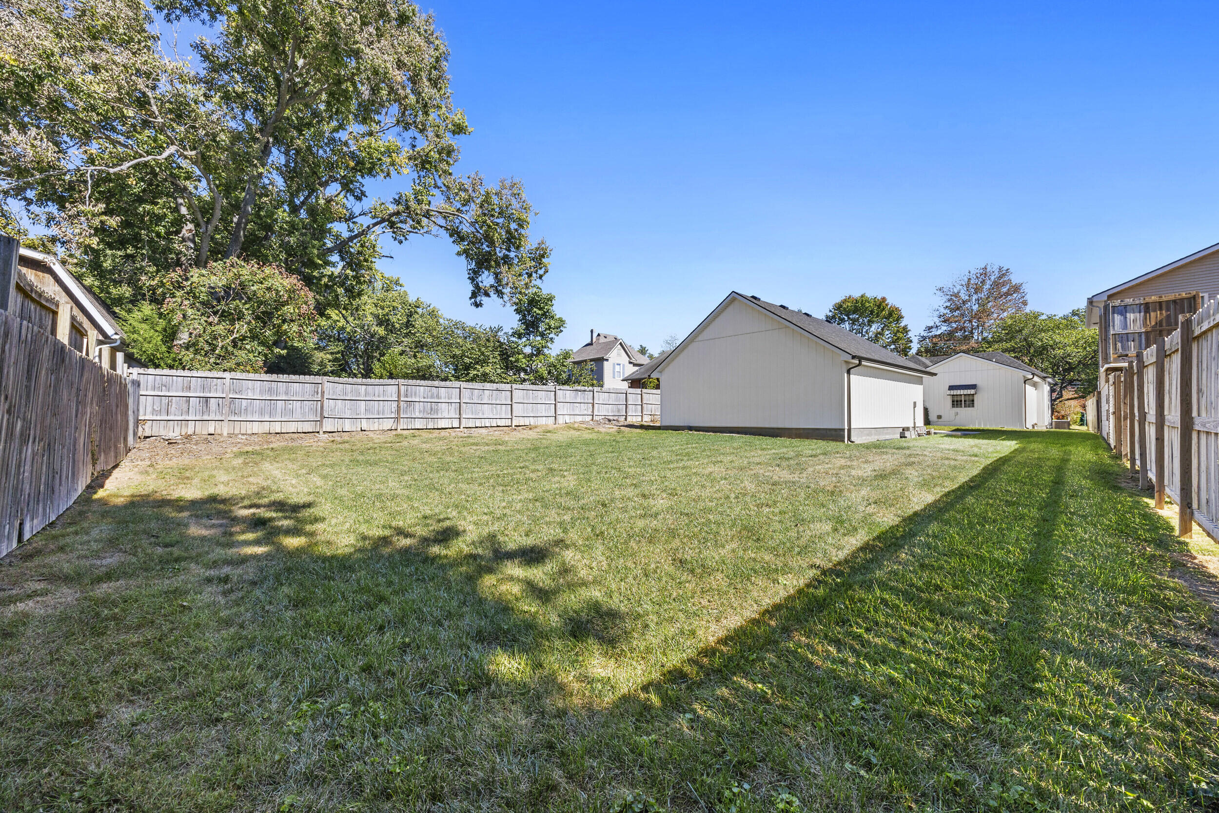 507 N Lexington Avenue Property Photo 26