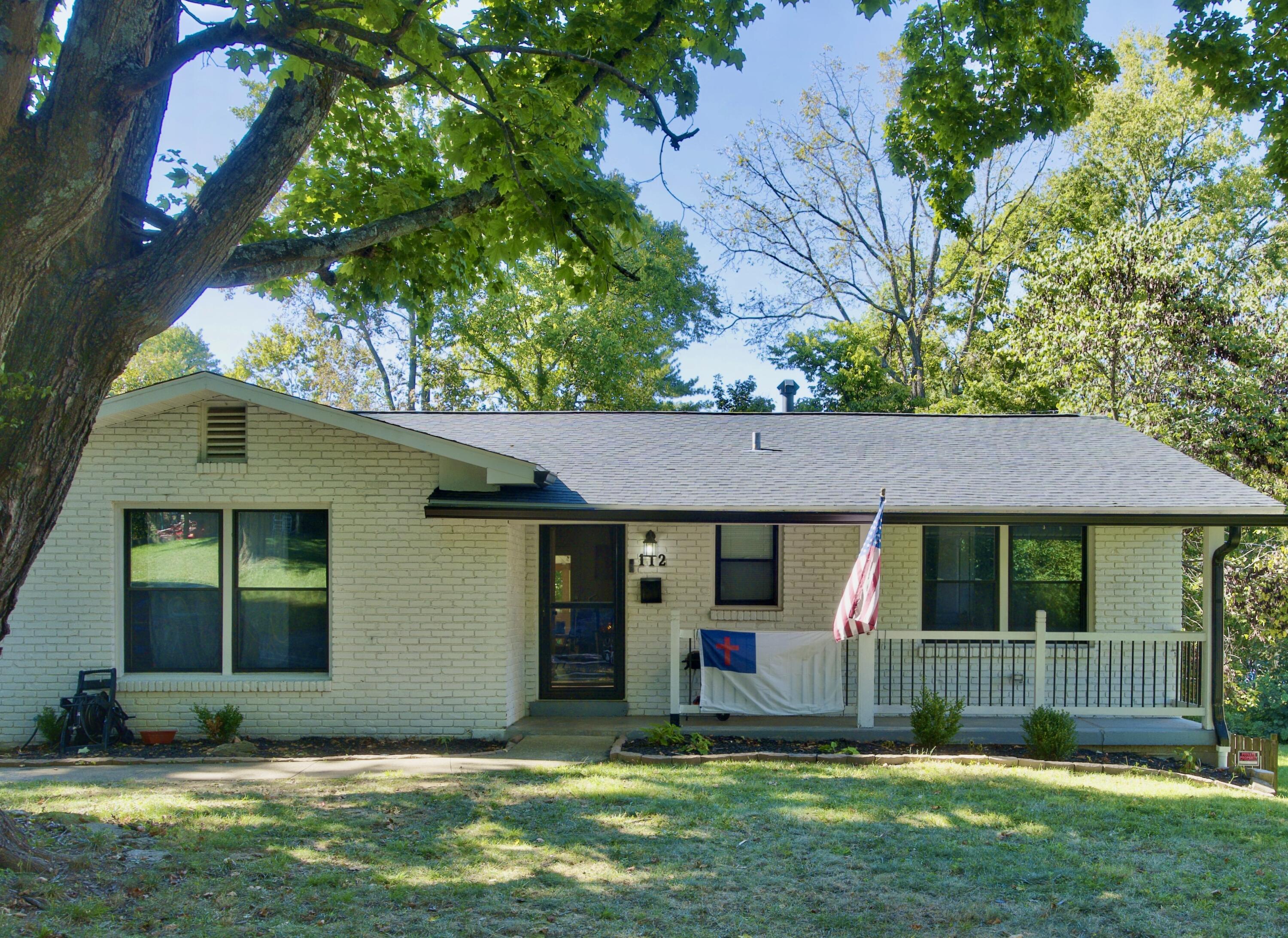 112 Ridgewood Lane Property Photo 1