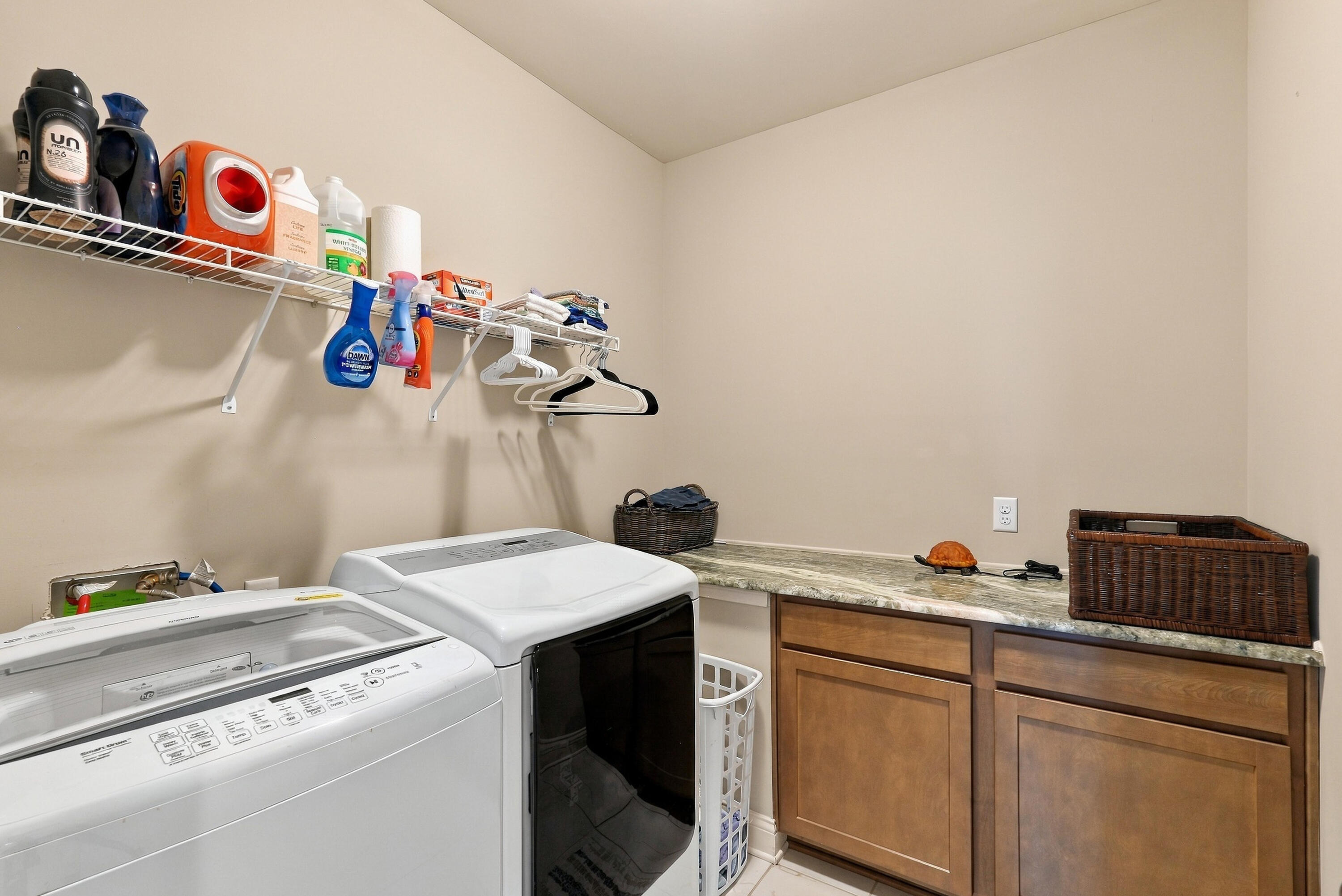 605 Sunny Landing Trail Property Photo 43