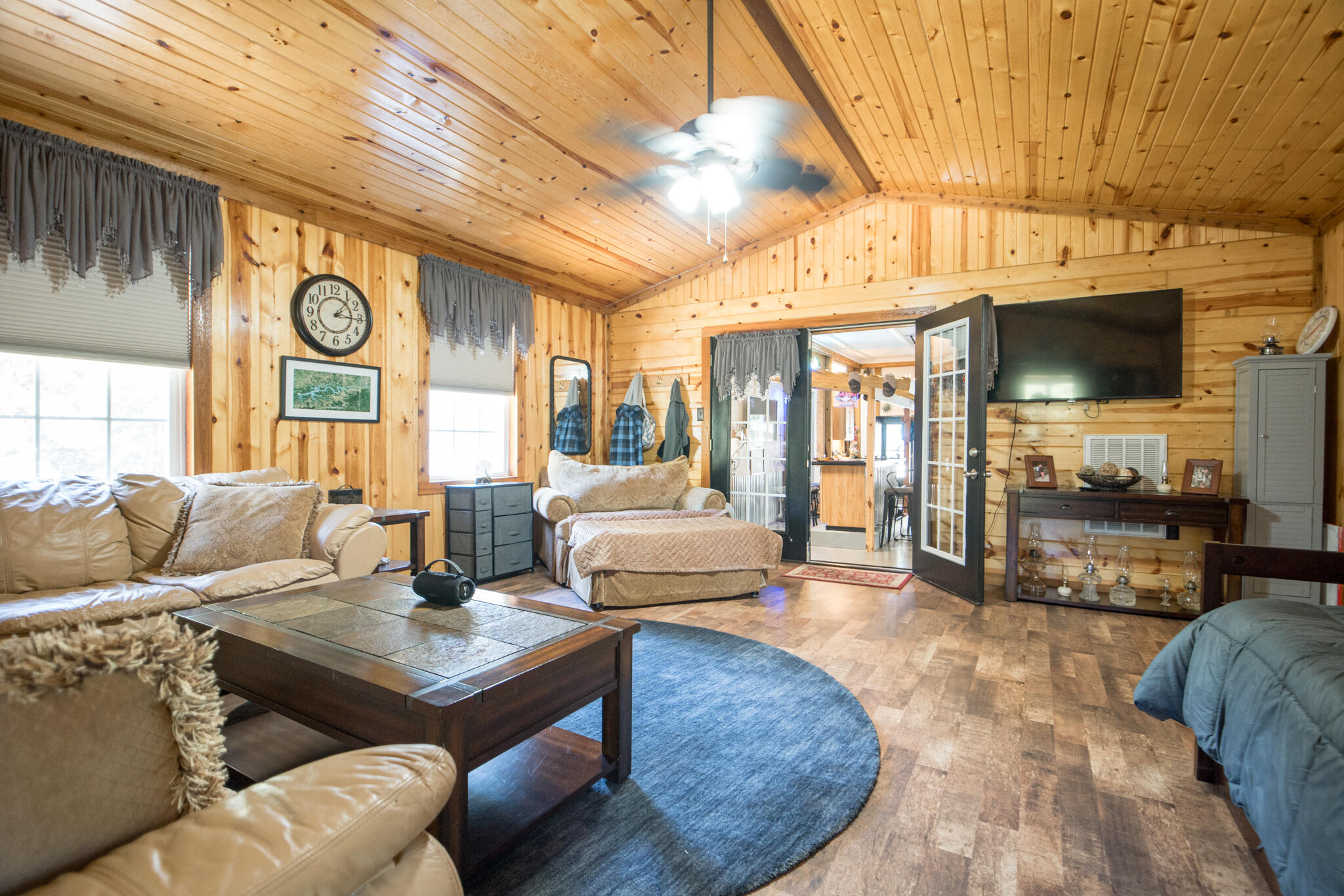 385 Dripping Springs Rd Road Property Photo 11
