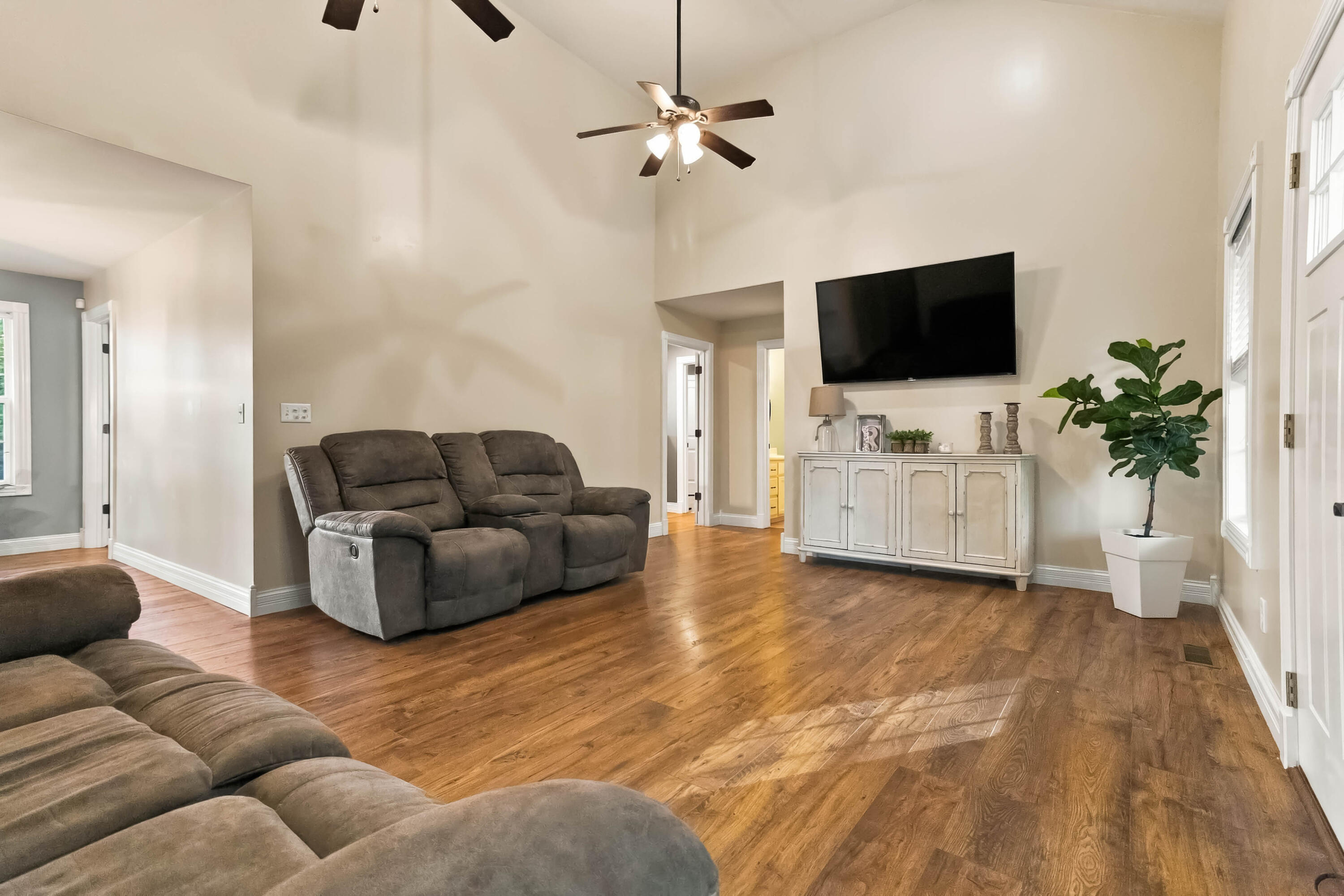 45 Chalet Trail Property Photo 16