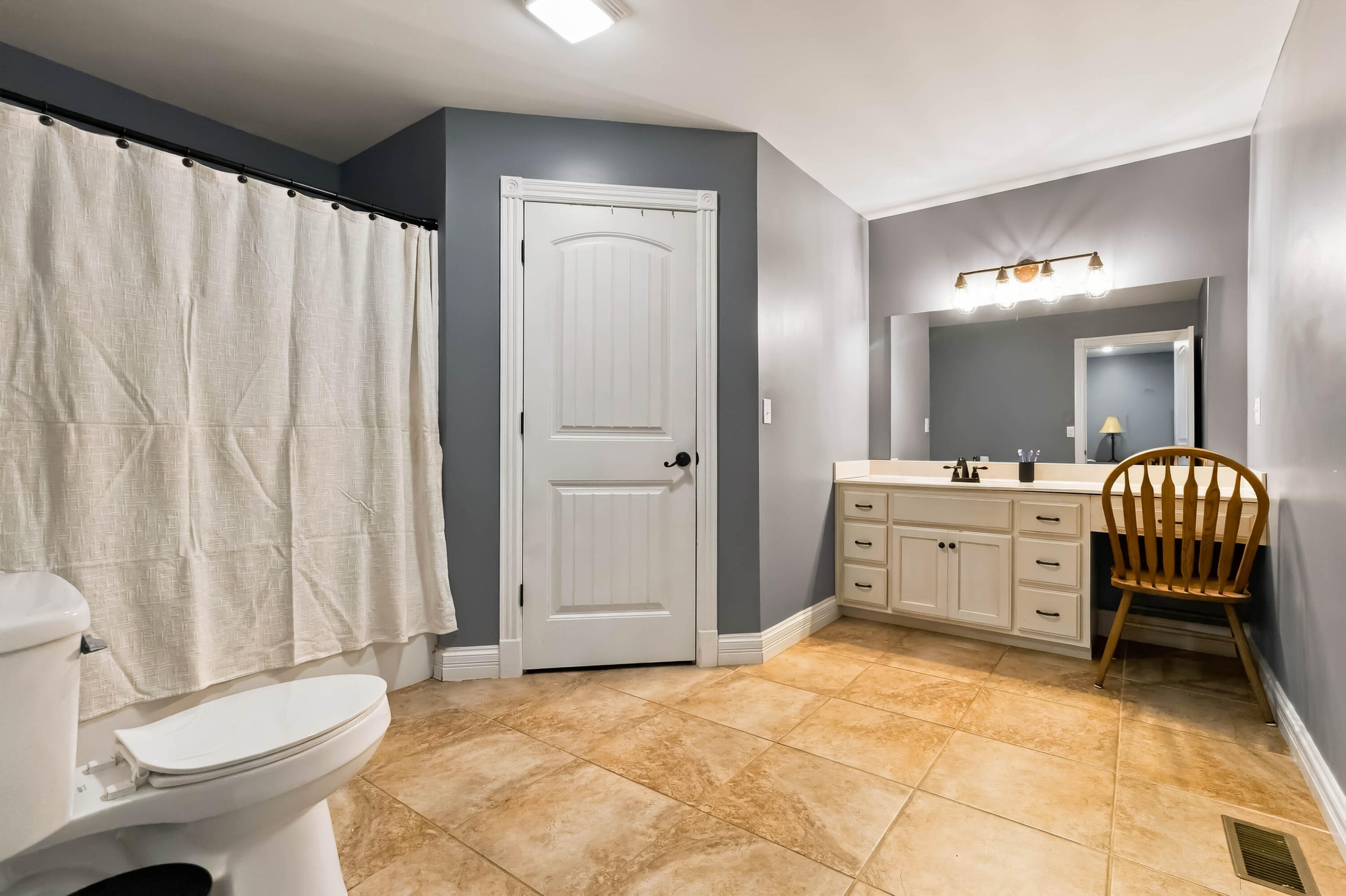 45 Chalet Trail Property Photo 32