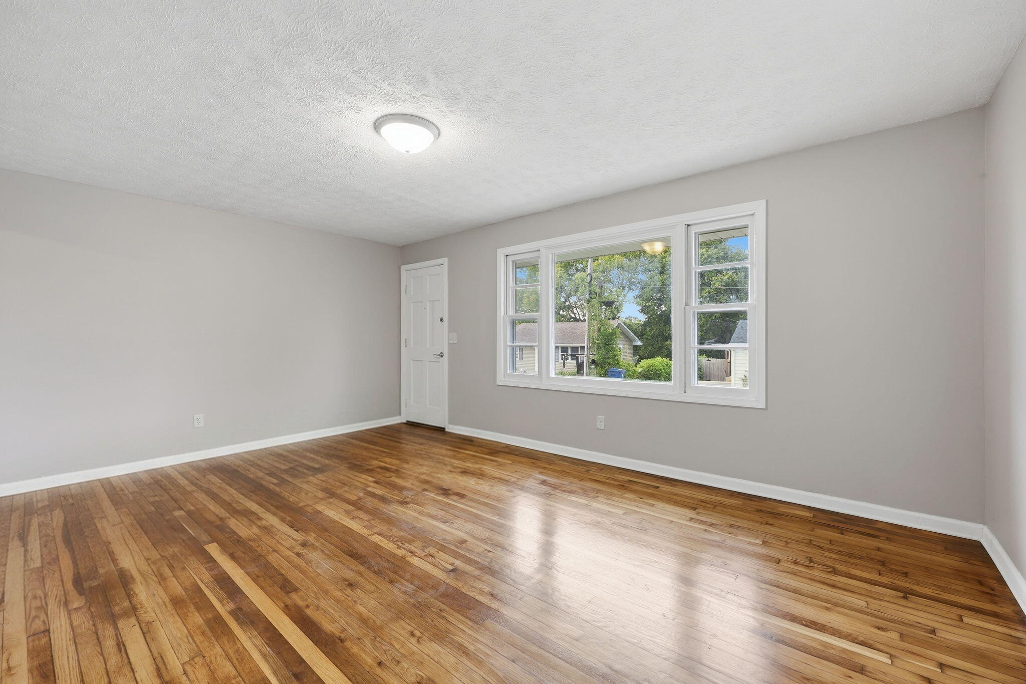 112 George Street Property Photo 6