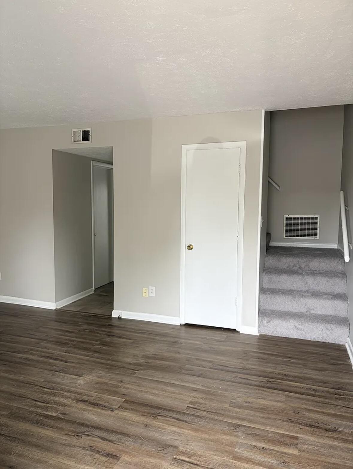 201 Regency Point Path Property Photo 5