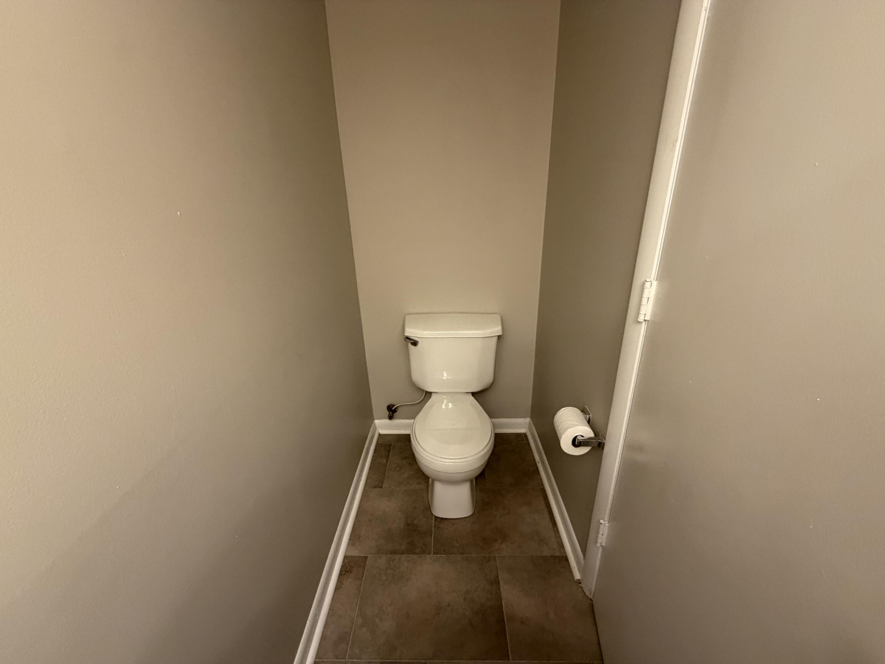 201 Regency Point Path Property Photo 12