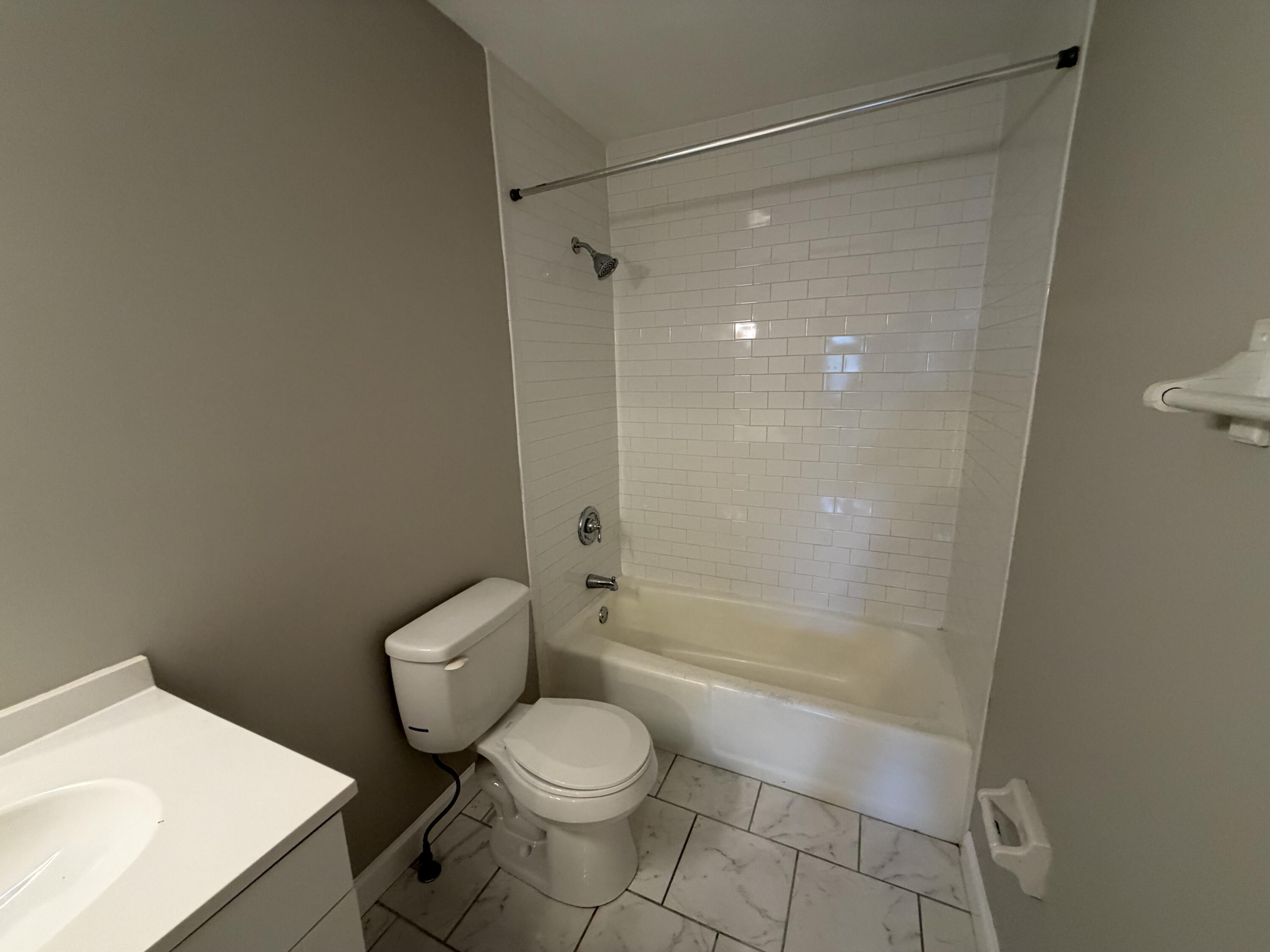 201 Regency Point Path Property Photo 24