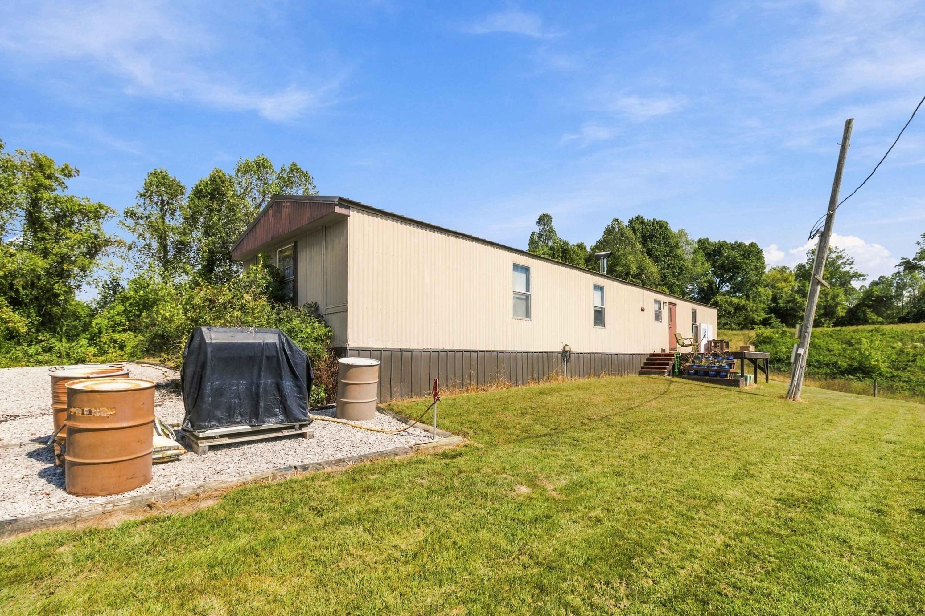 859 Wildrose Road Property Photo 7