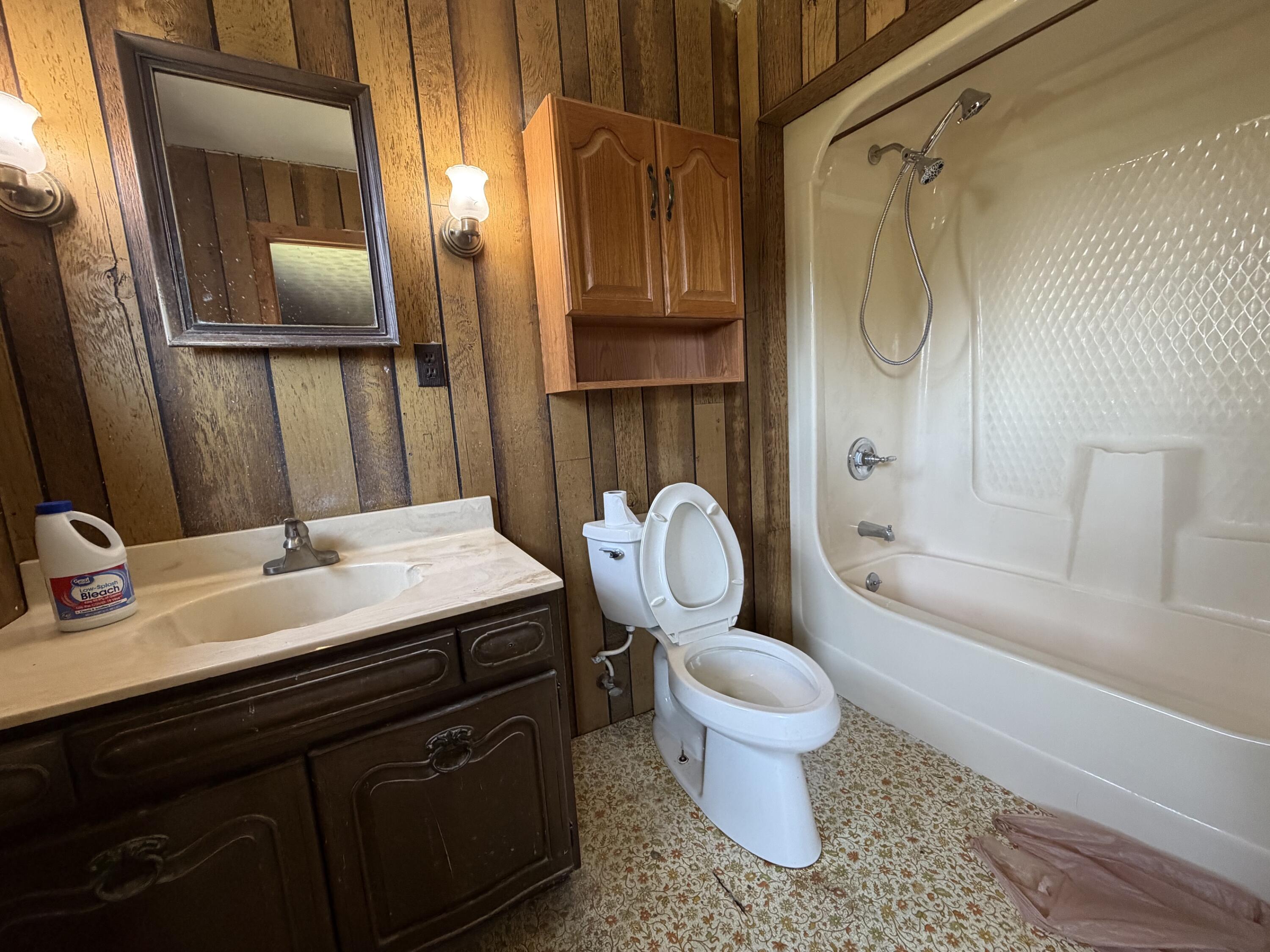 23 Animal Farm Road Property Photo 10