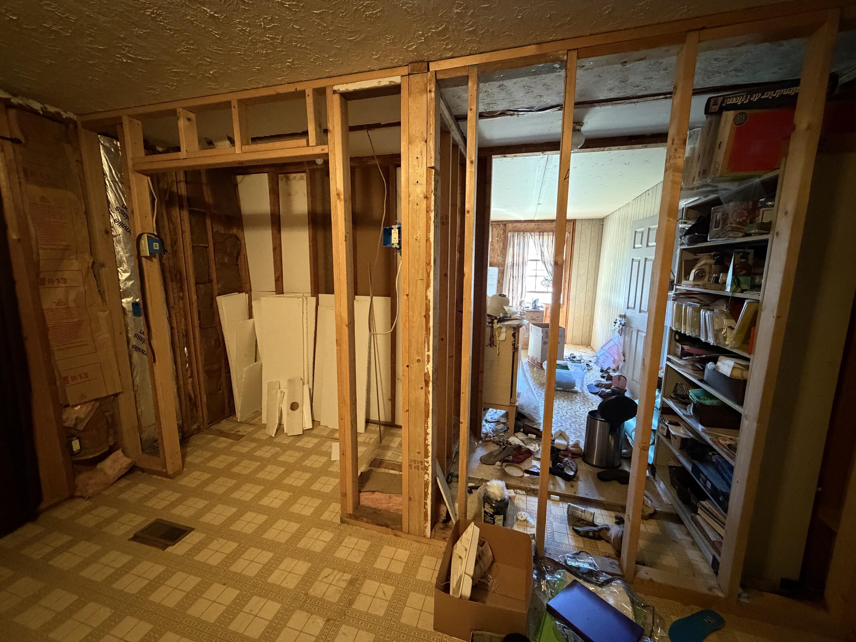 23 Animal Farm Road Property Photo 15