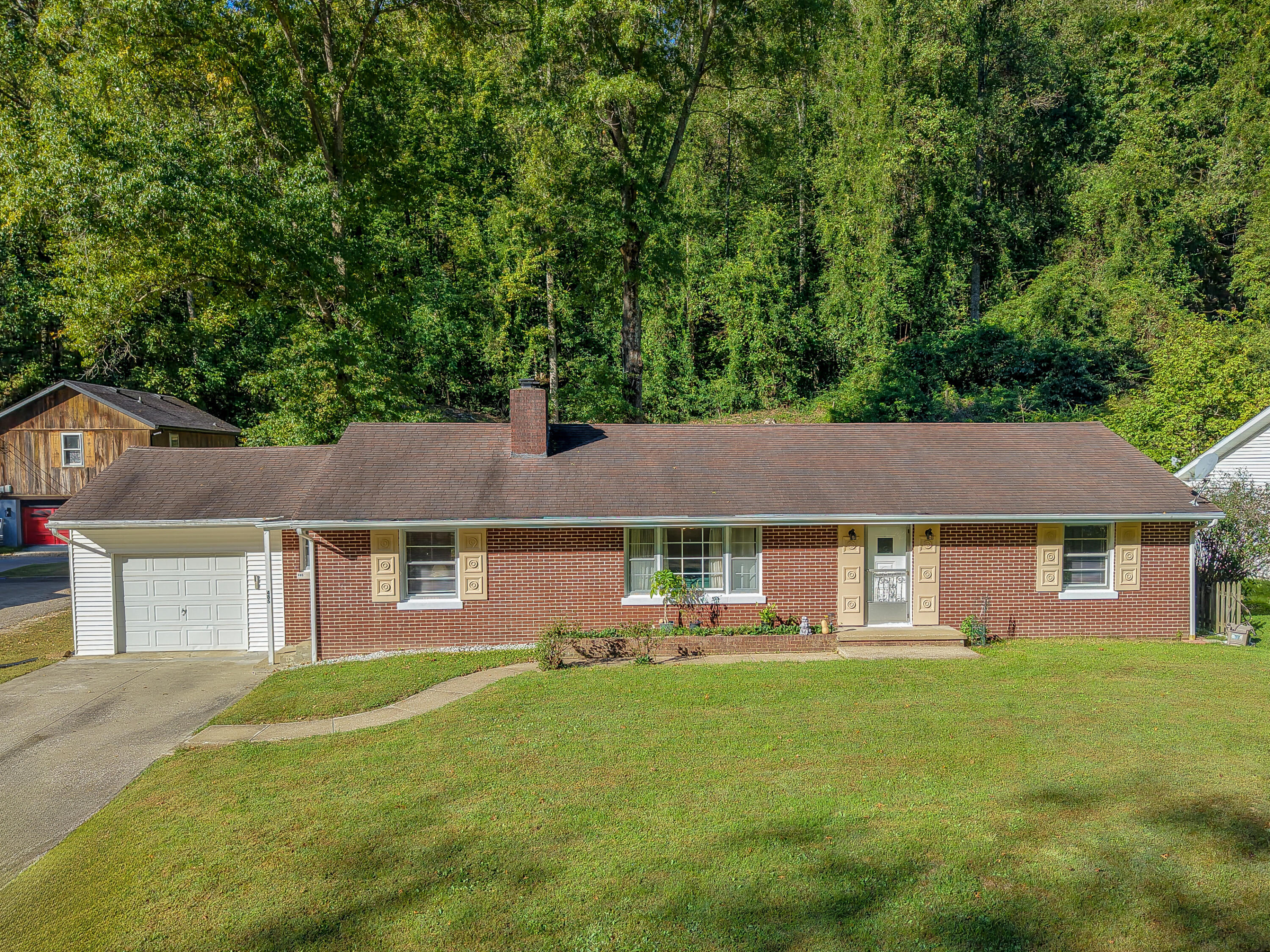 485 N Wilson Avenue Property Photo 1