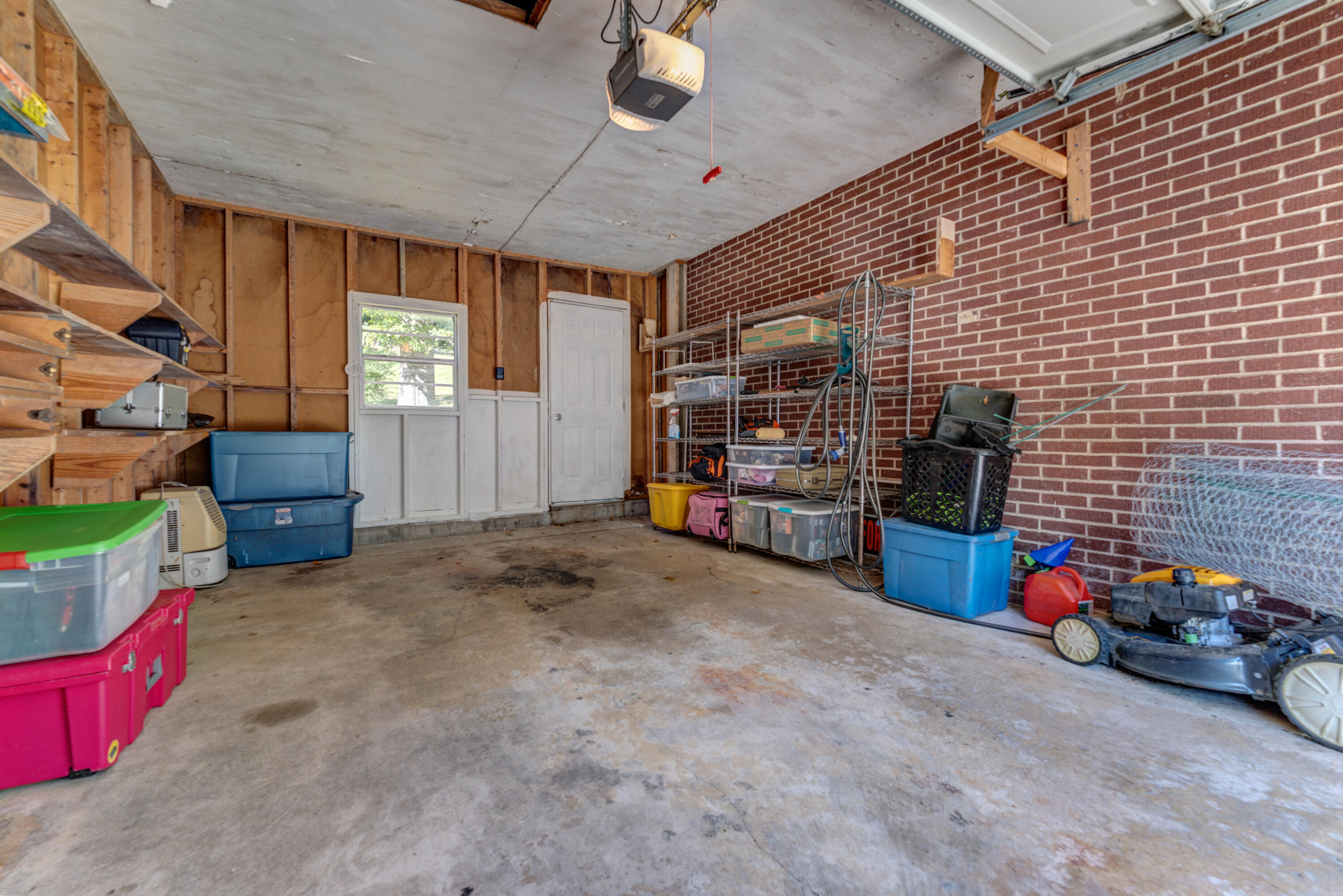 485 N Wilson Avenue Property Photo 36