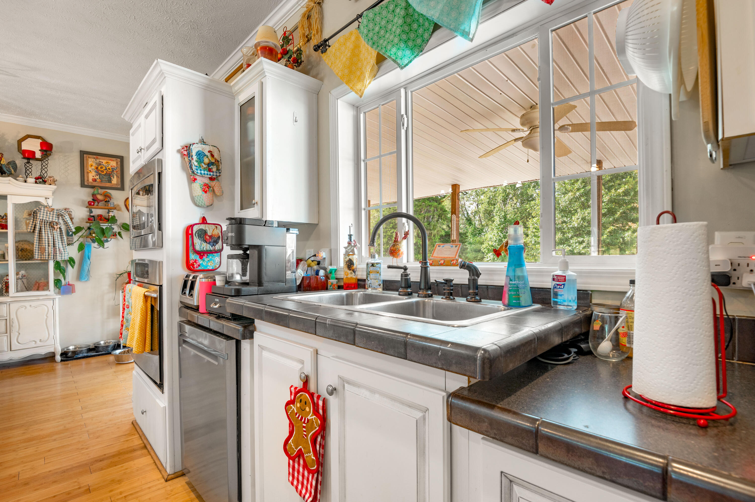 749 Hamblin Hollow Road Property Photo 13