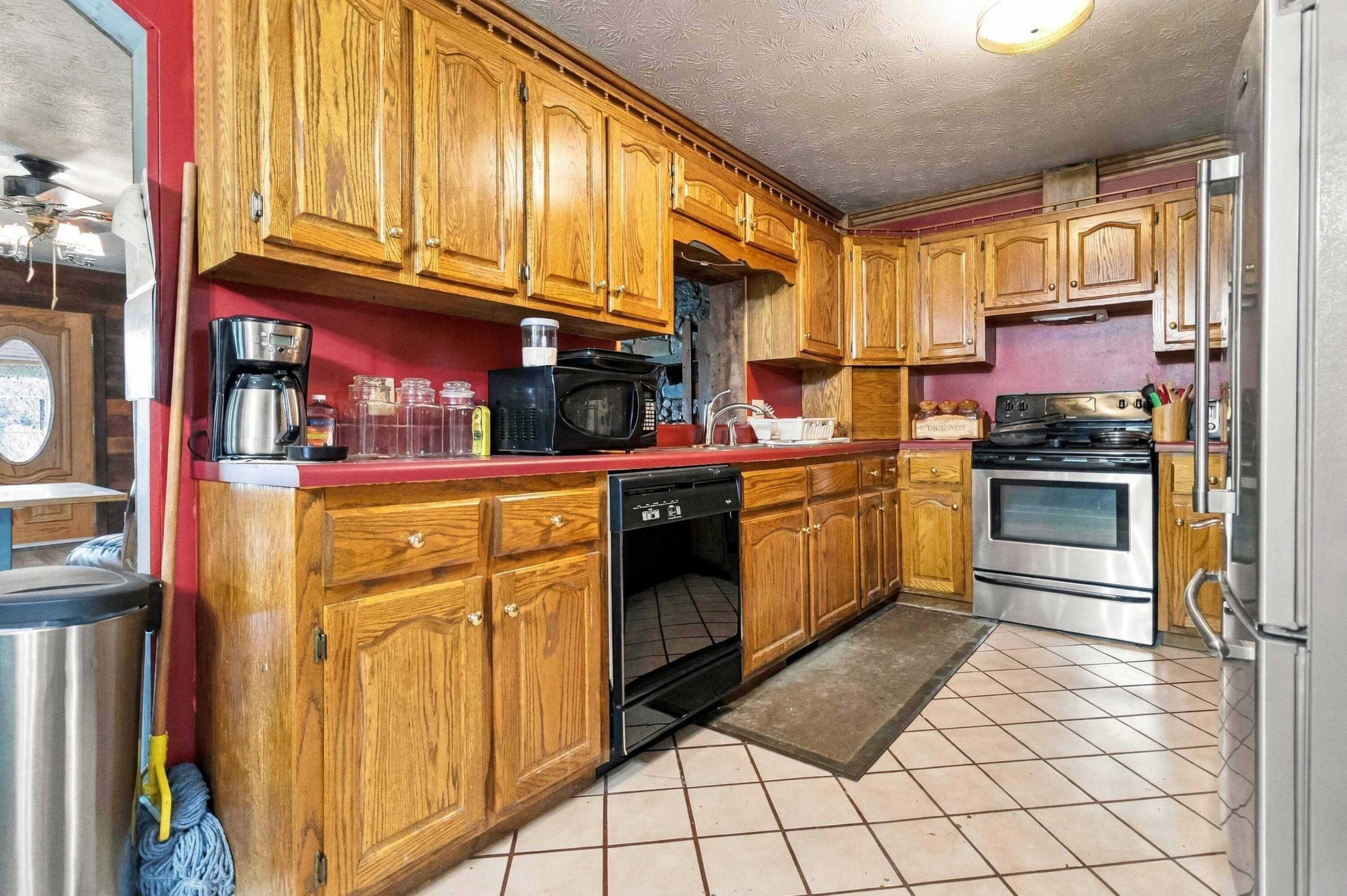 1798 Paris Karr Road Property Photo 8