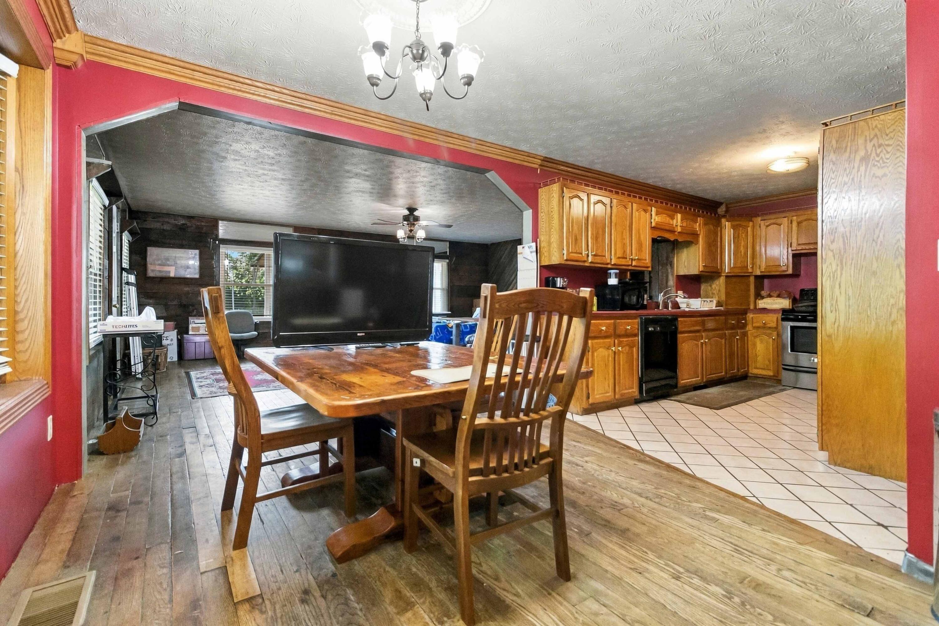 1798 Paris Karr Road Property Photo 11