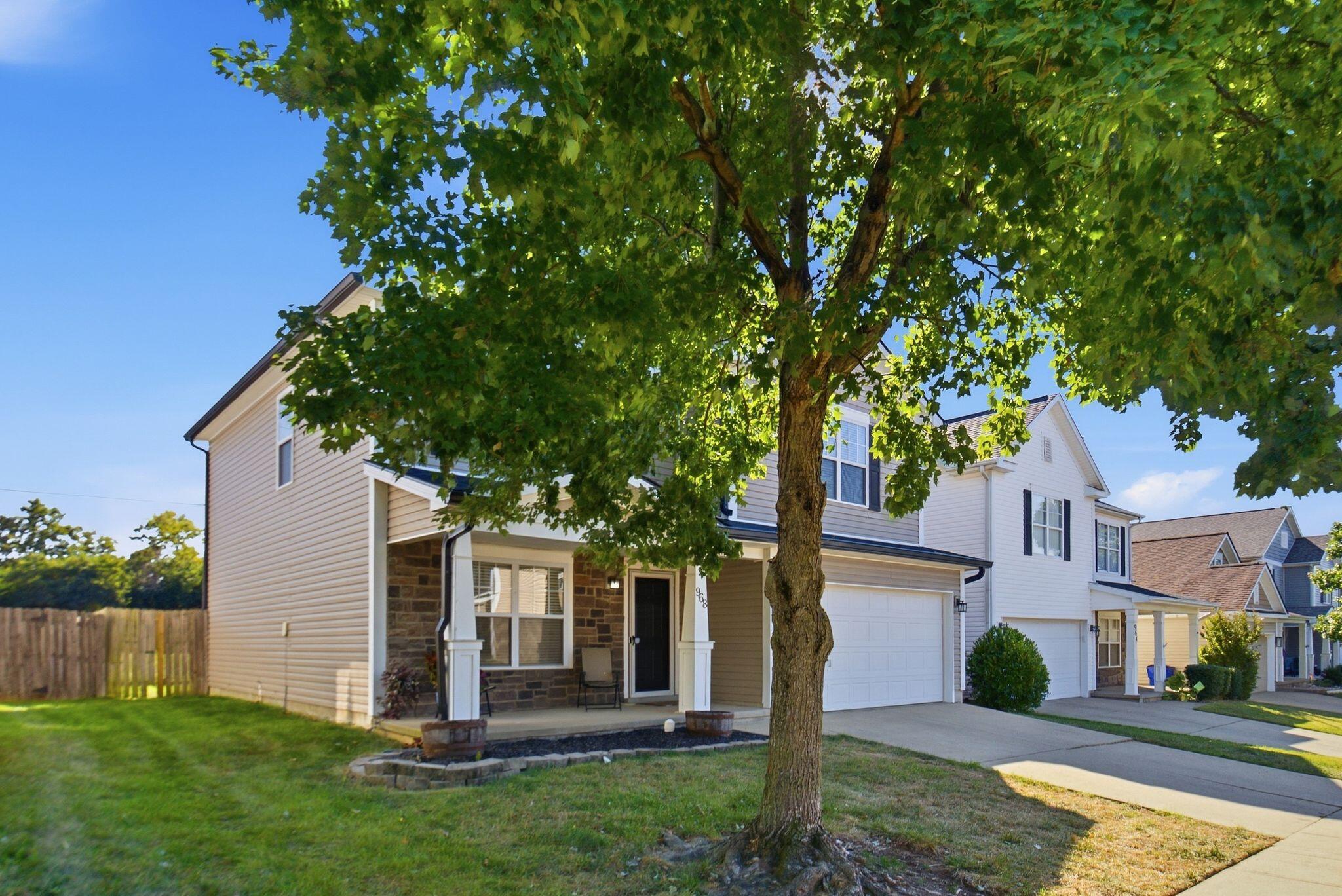 968 Applecross Drive Property Photo 3