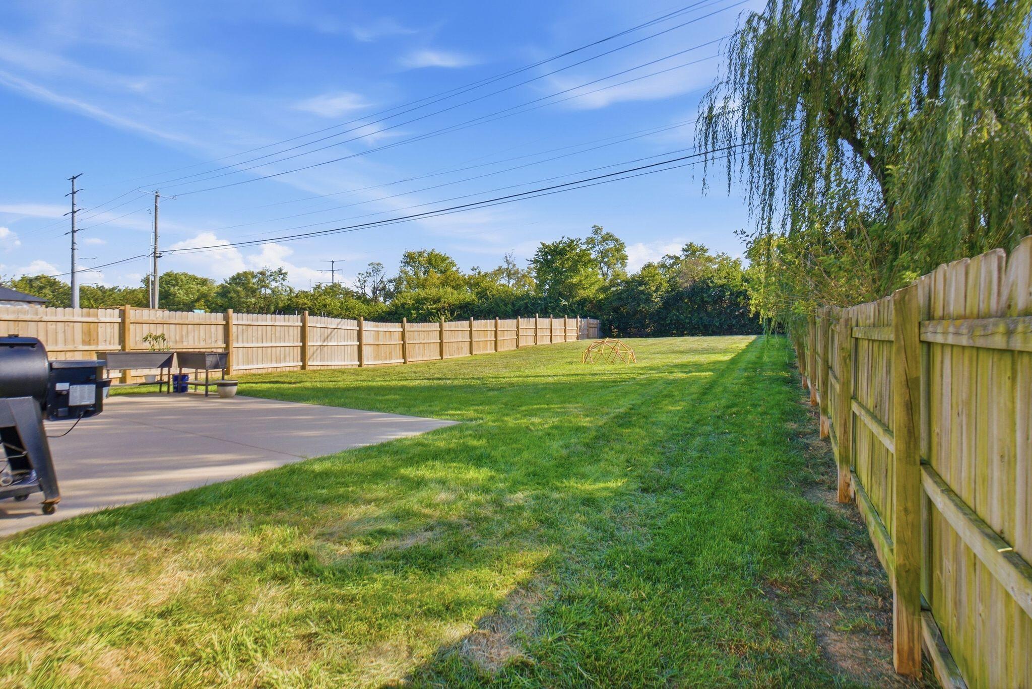 968 Applecross Drive Property Photo 44