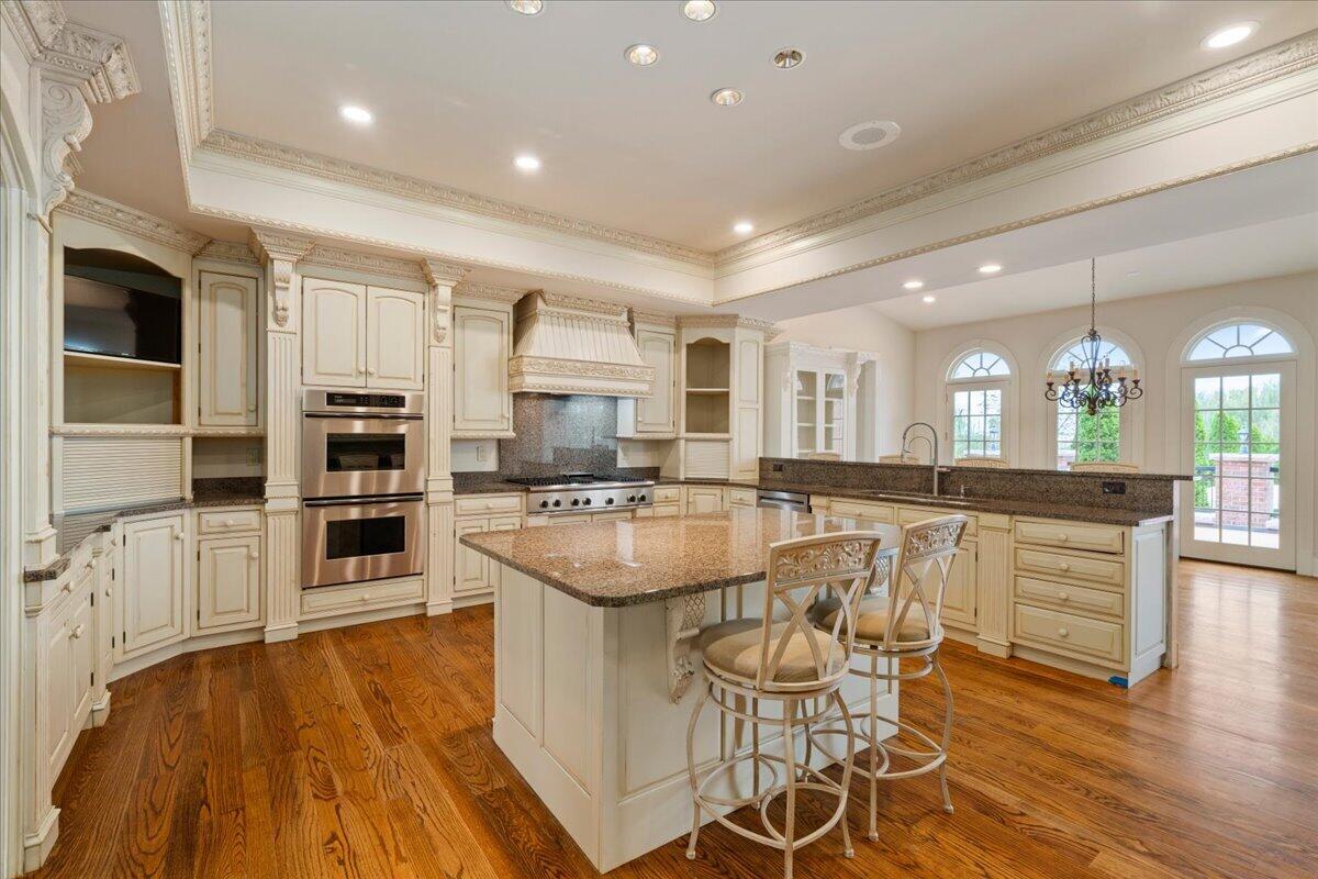 1701 Sahalee Drive Property Photo 10