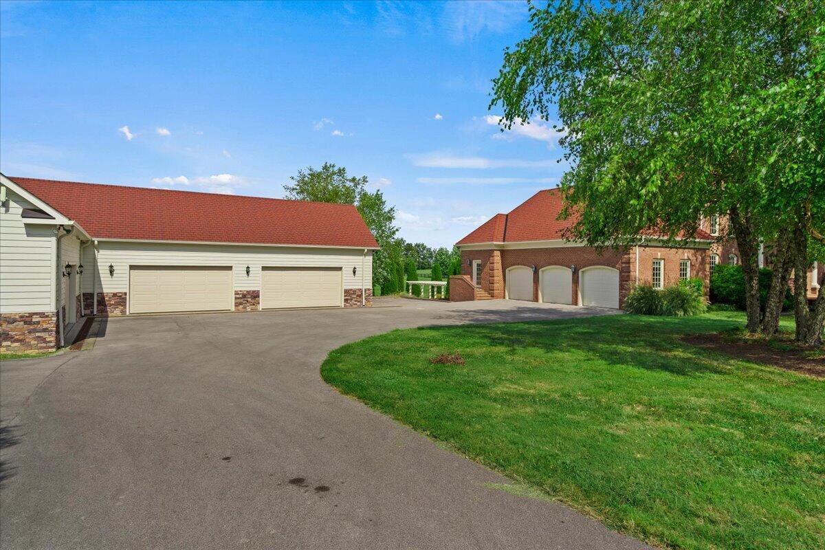 1701 Sahalee Drive Property Photo 113