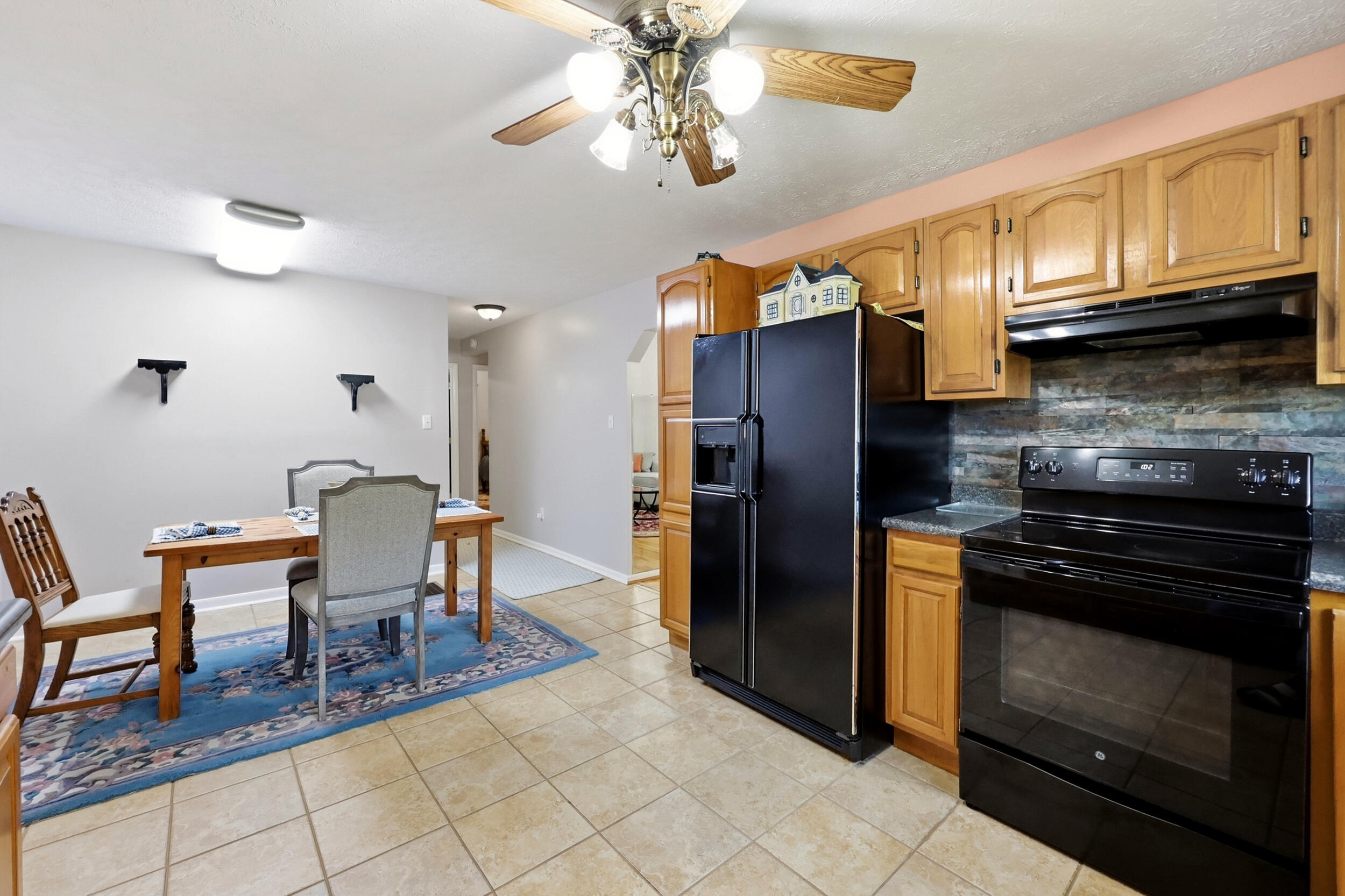 320 Happy Top Road Property Photo 7