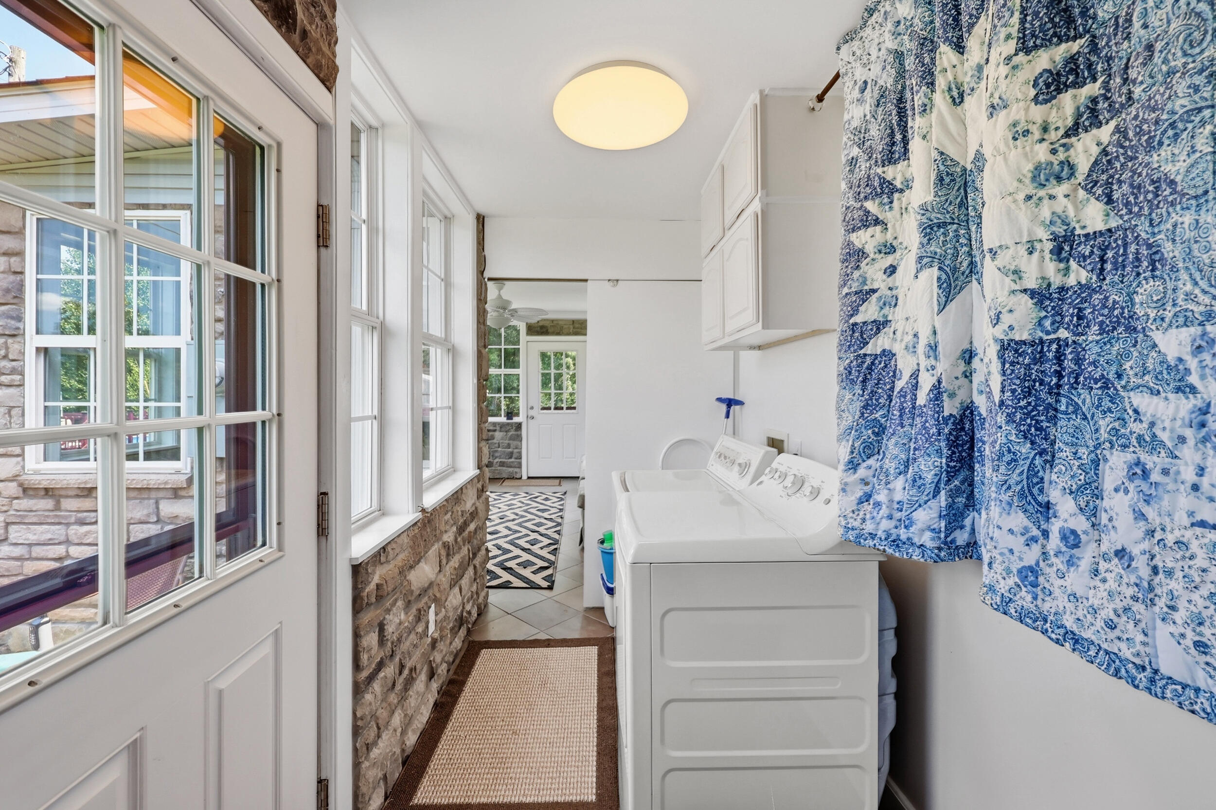 320 Happy Top Road Property Photo 12