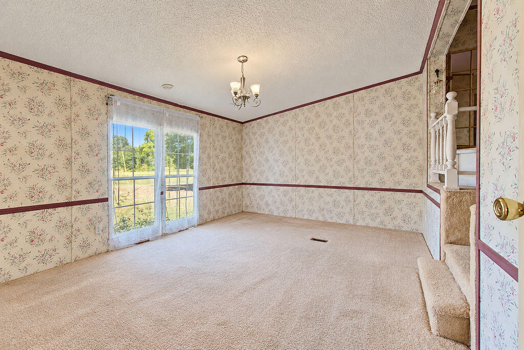 15374 Mount Carmel-hawkins Road Property Photo 11