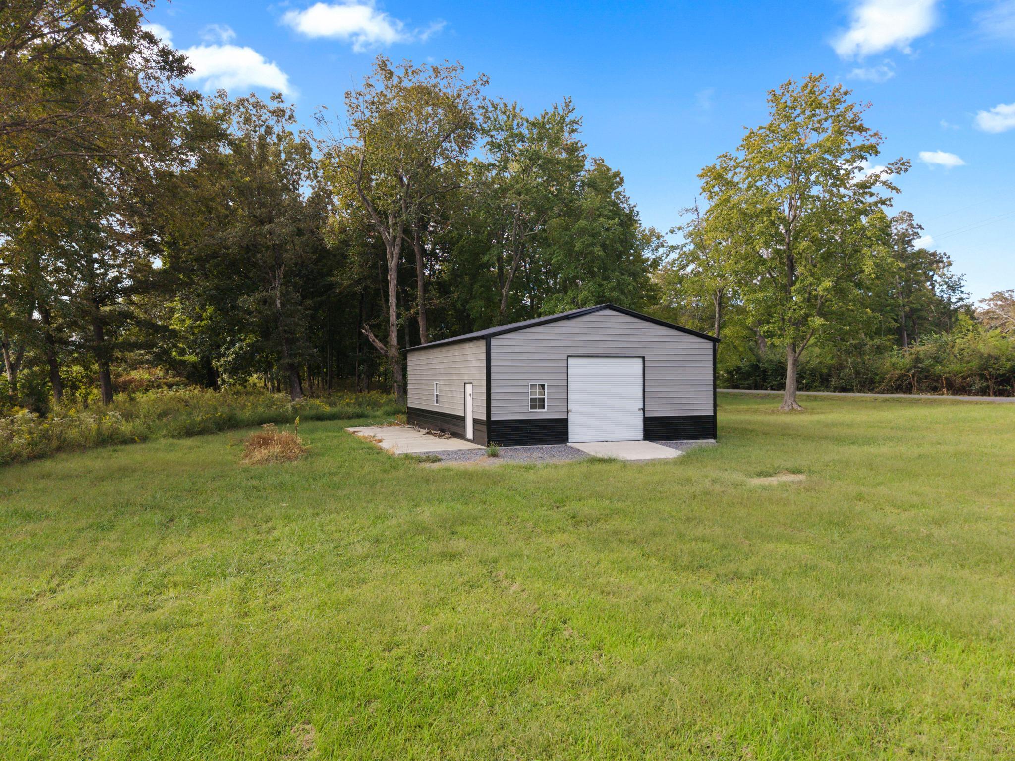 609 Oak Grove Church Road Property Photo 5