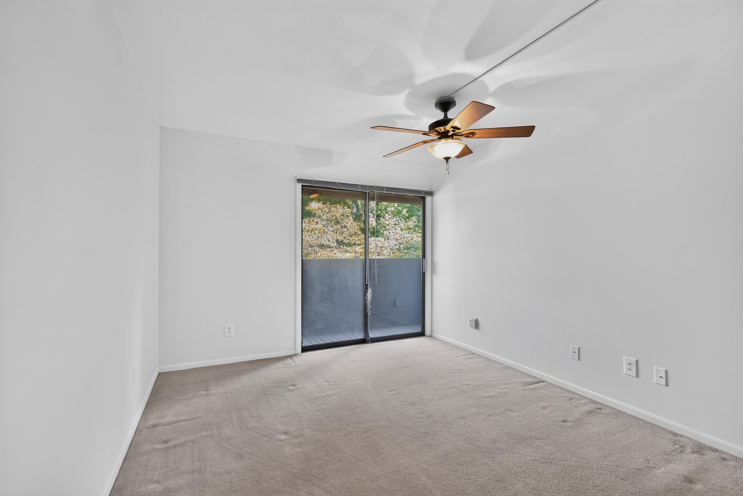 750 Shaker Drive 207 Property Photo 19