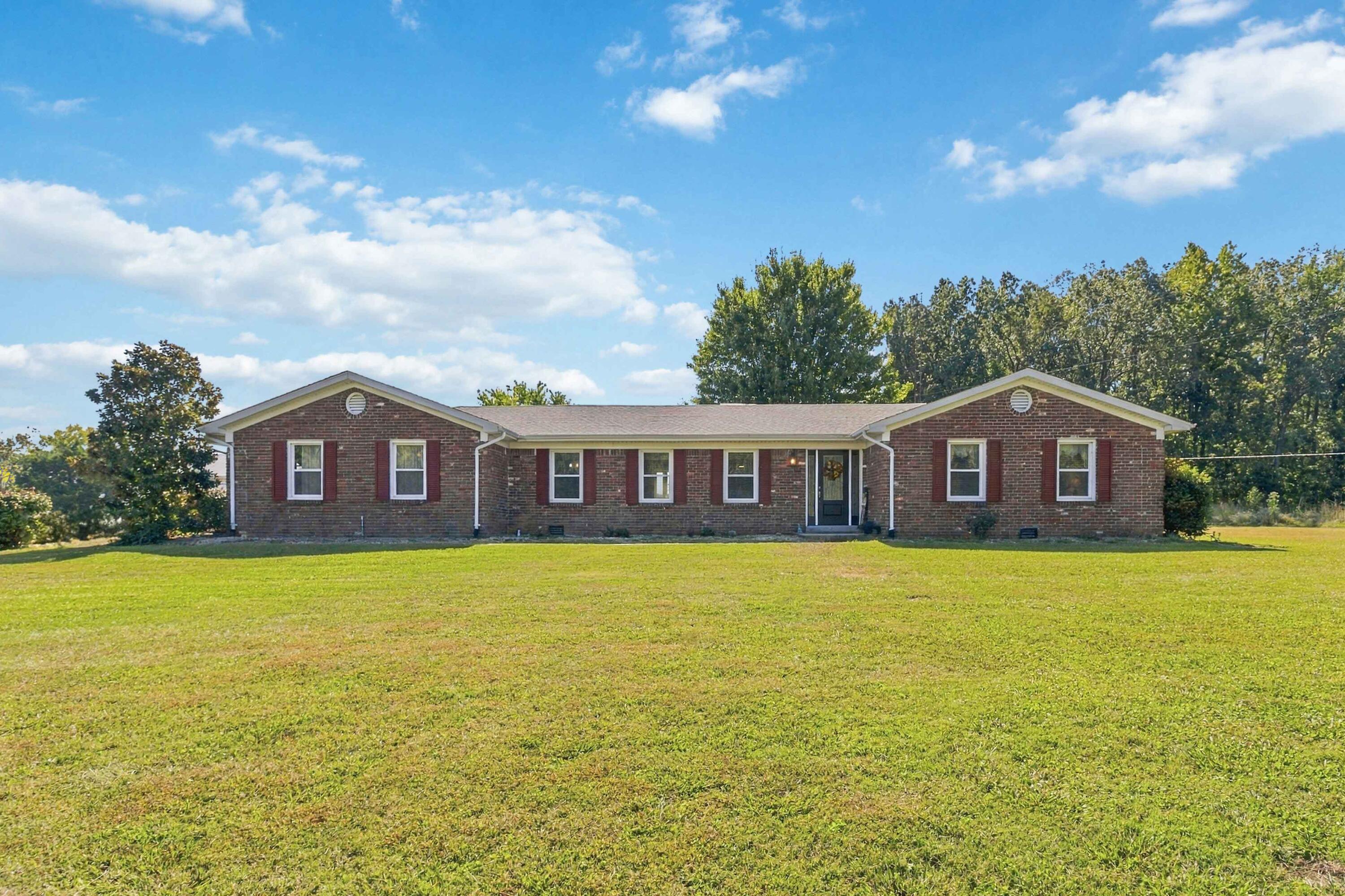 845 Kentucky 698 Property Photo 1