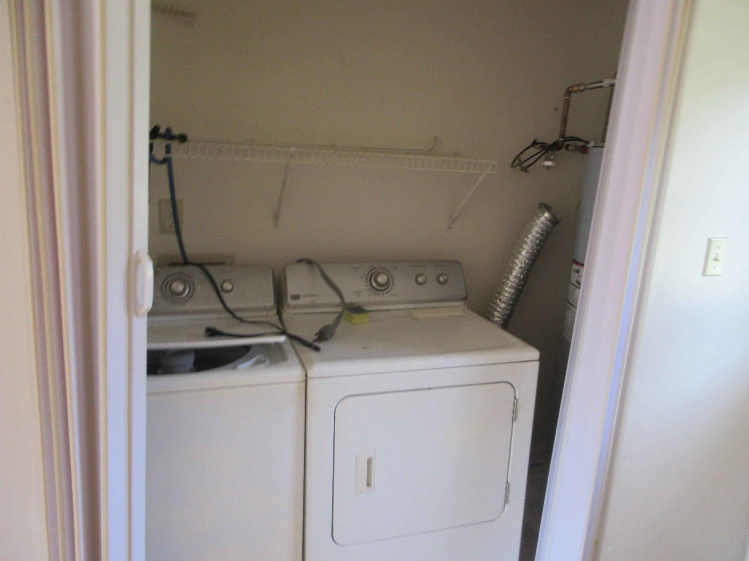 528-530 Shenandoah Drive Property Photo 7