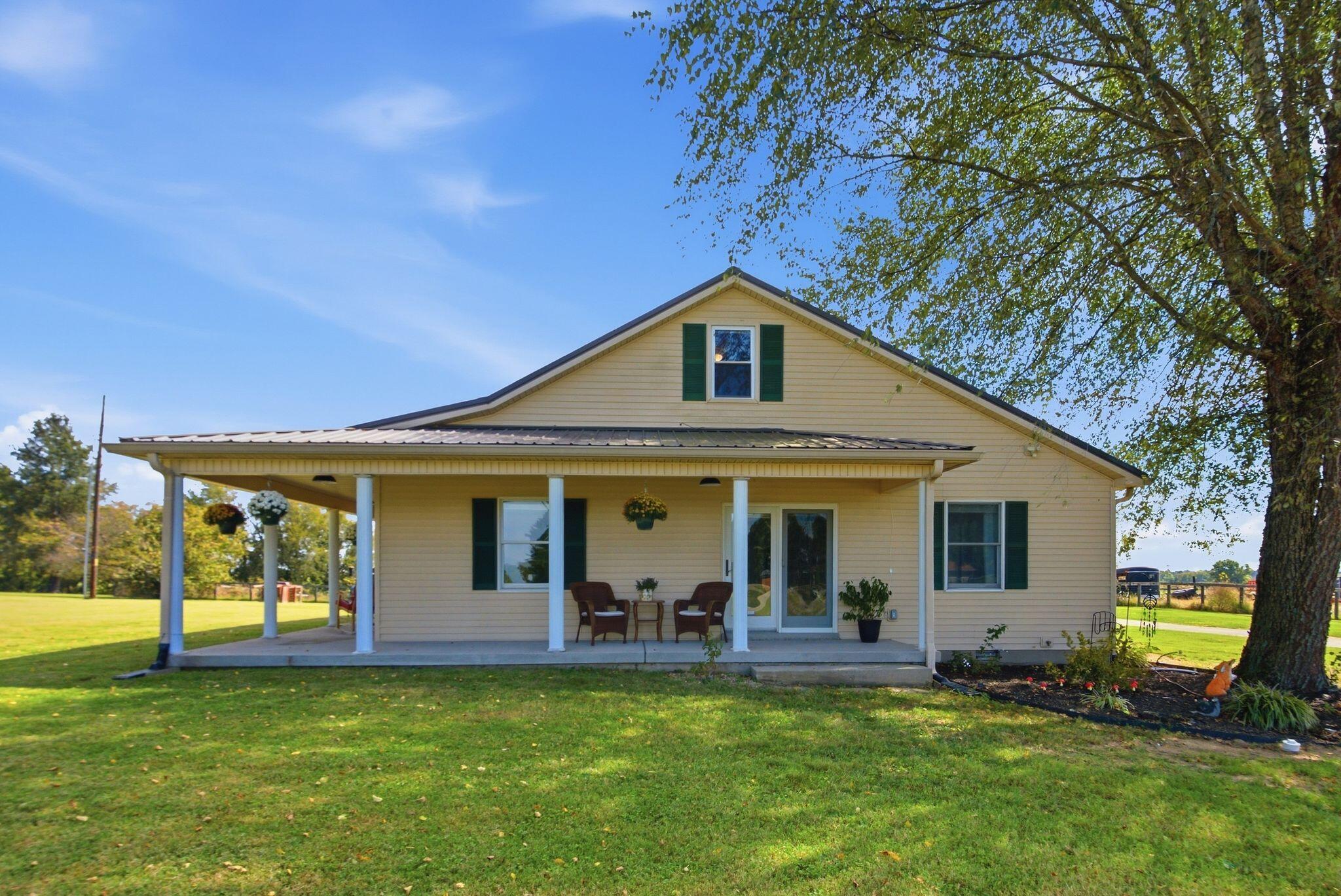 125 Royalty Drive Property Photo 3