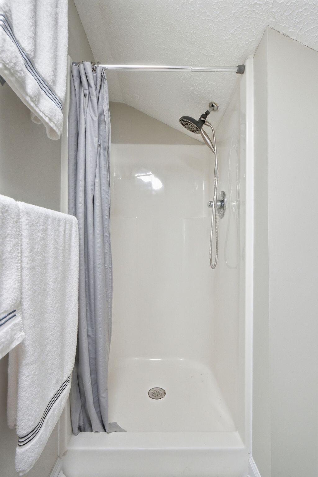 125 Royalty Drive Property Photo 49