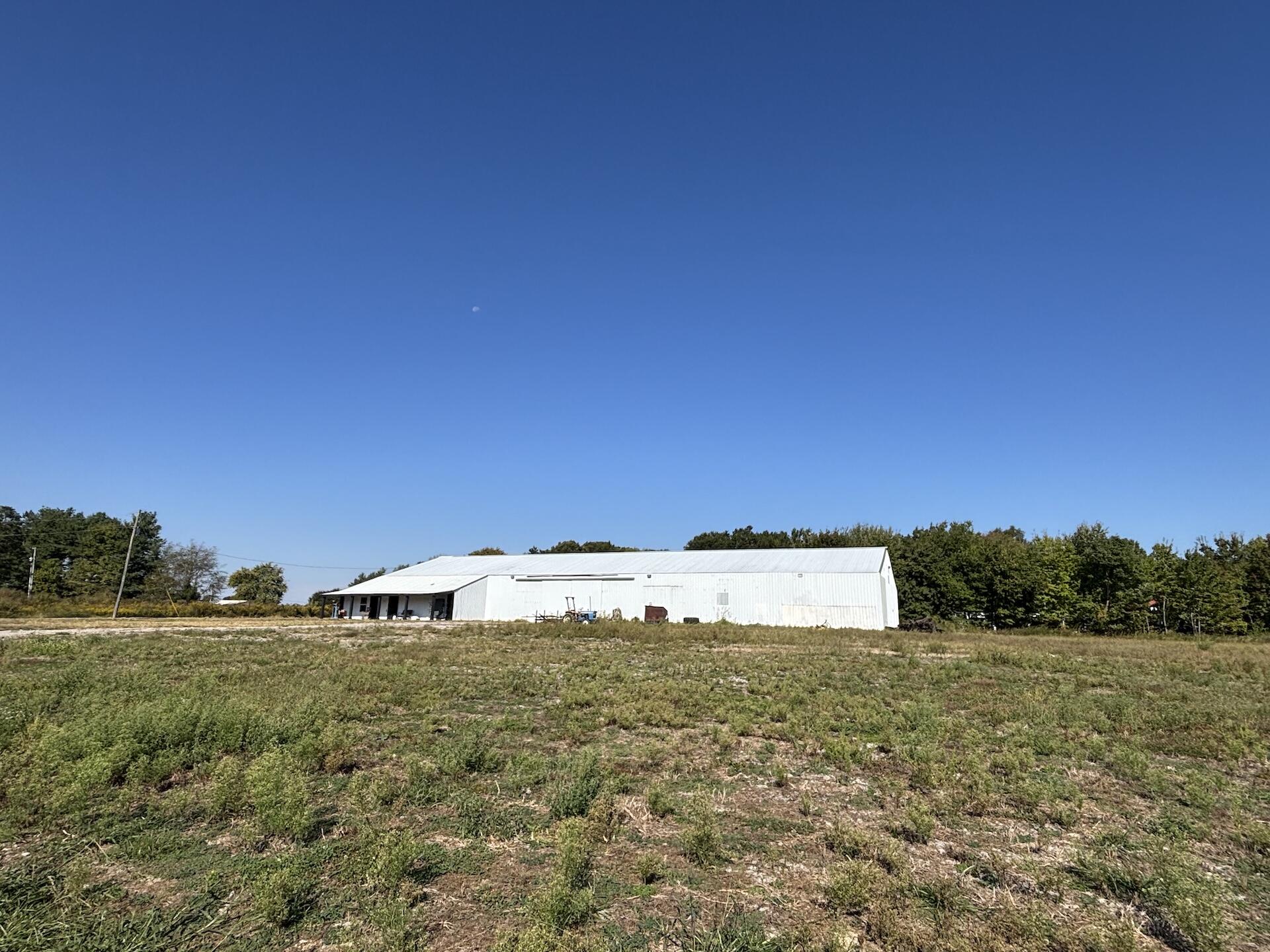 6442 Ky-76 Property Photo 1