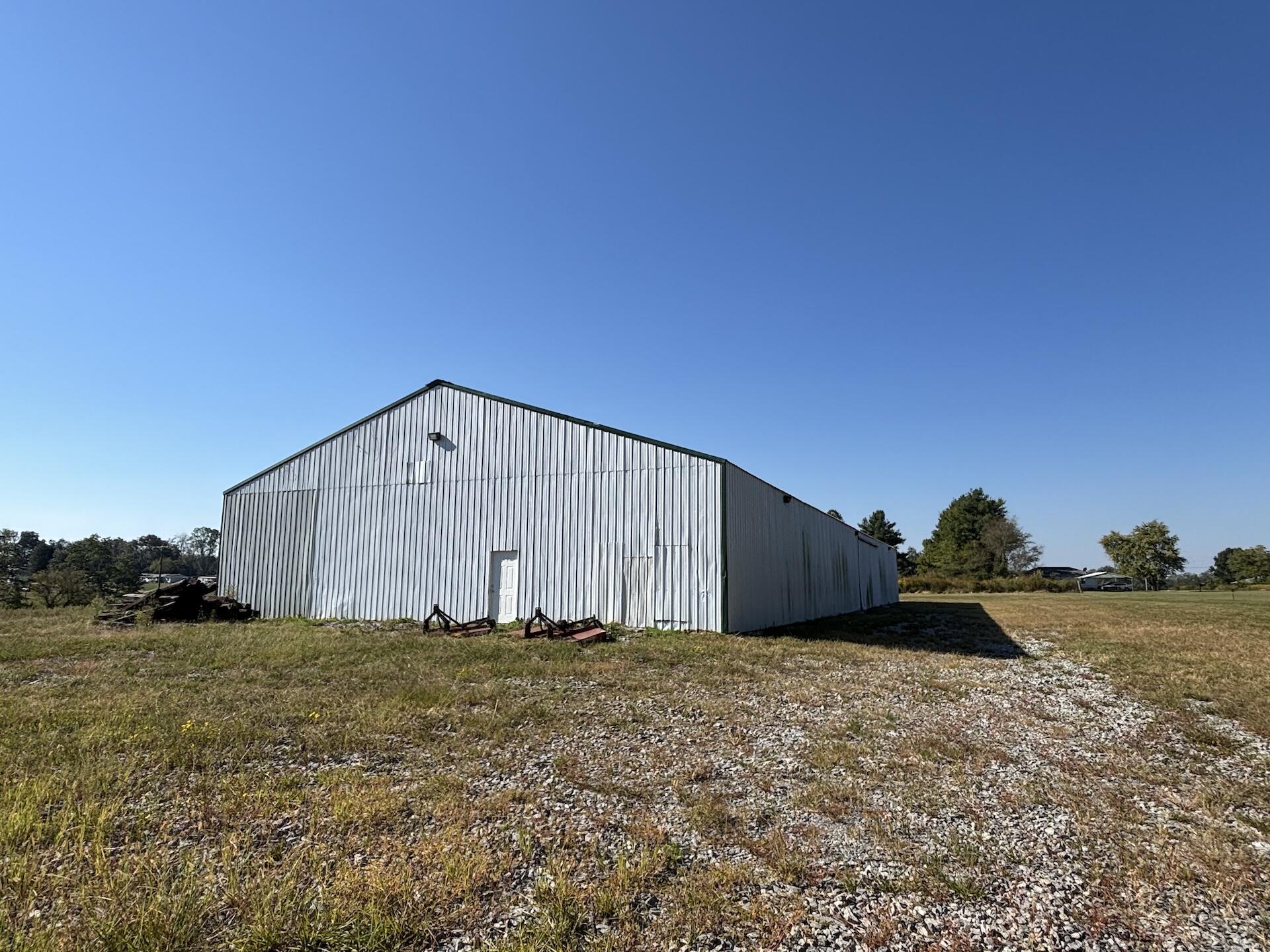 6442 Ky-76 Property Photo 2