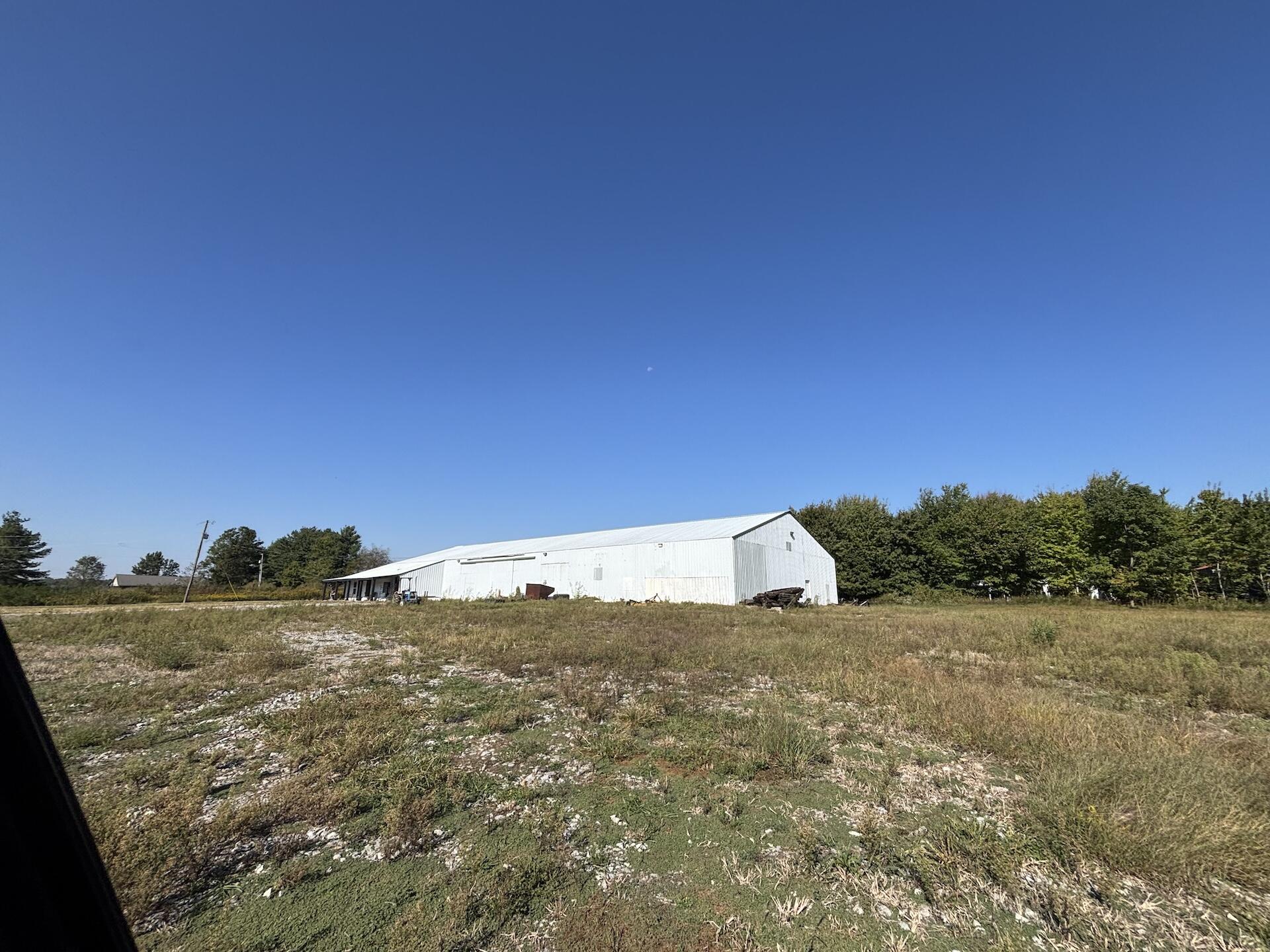 6442 Ky-76 Property Photo 5