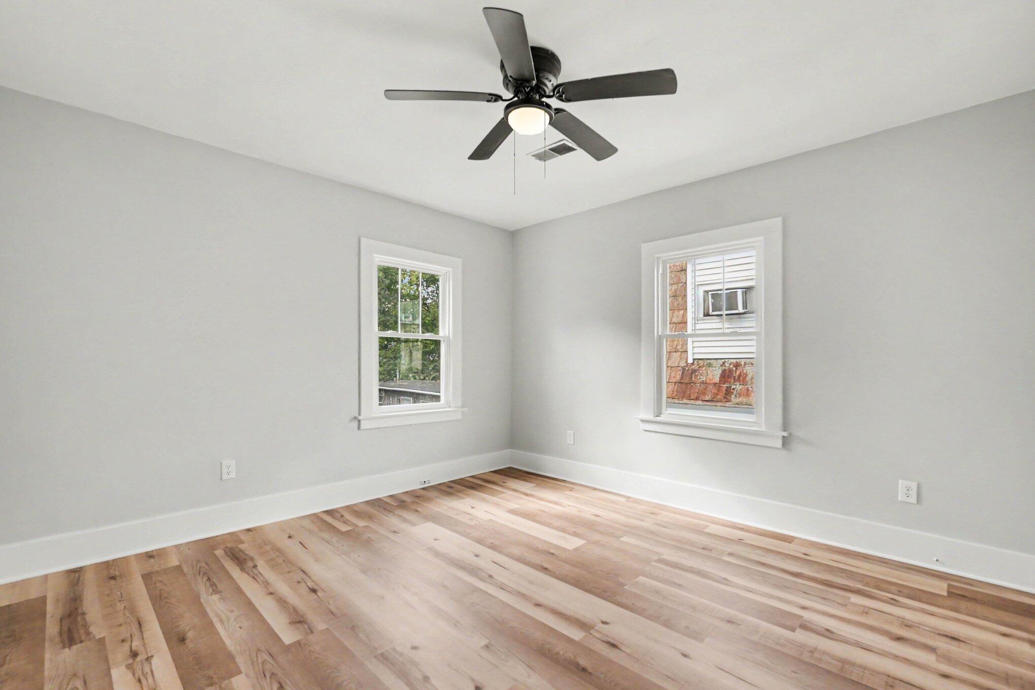 42 Samuels Avenue Property Photo 15