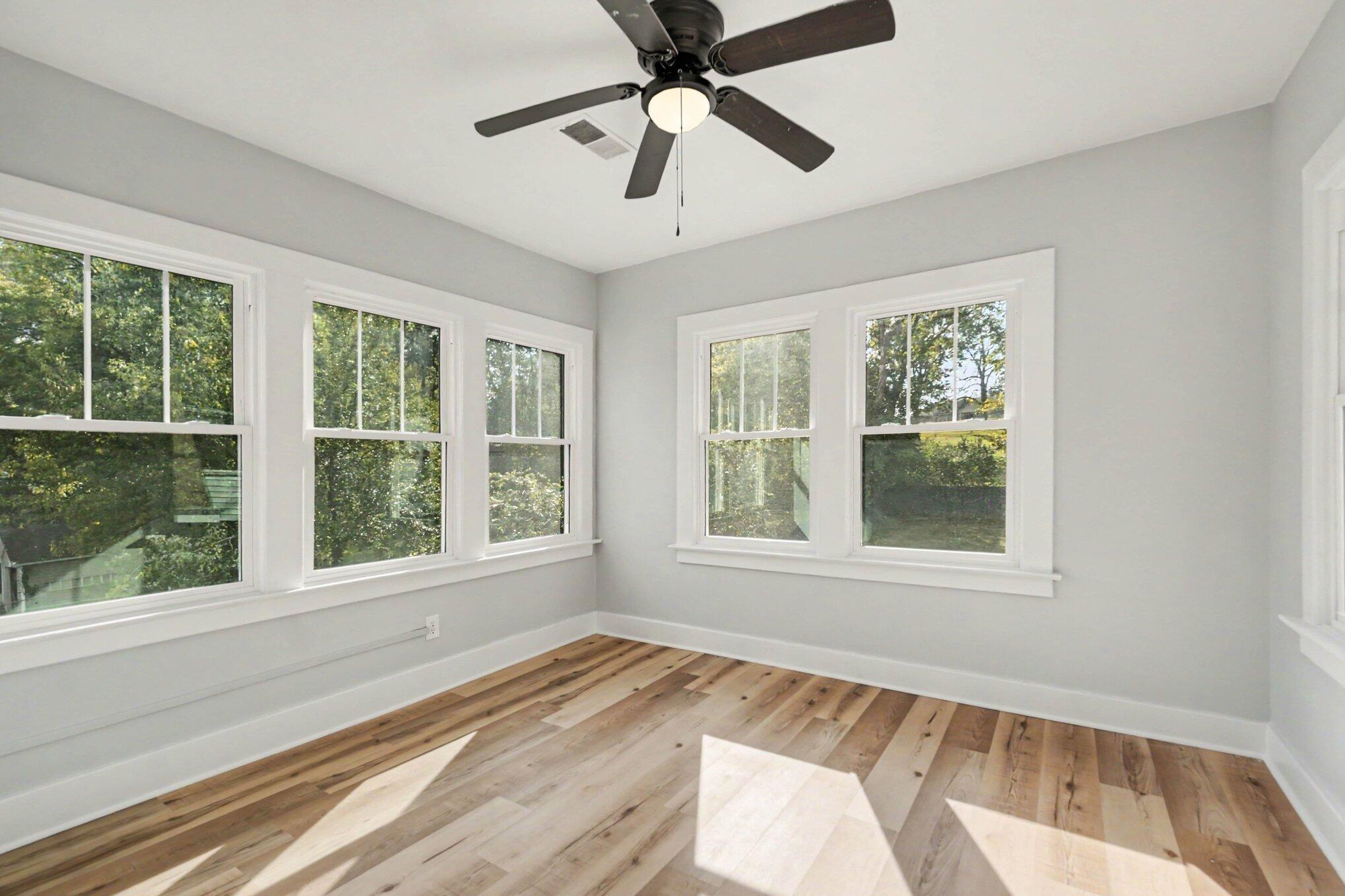 42 Samuels Avenue Property Photo 22
