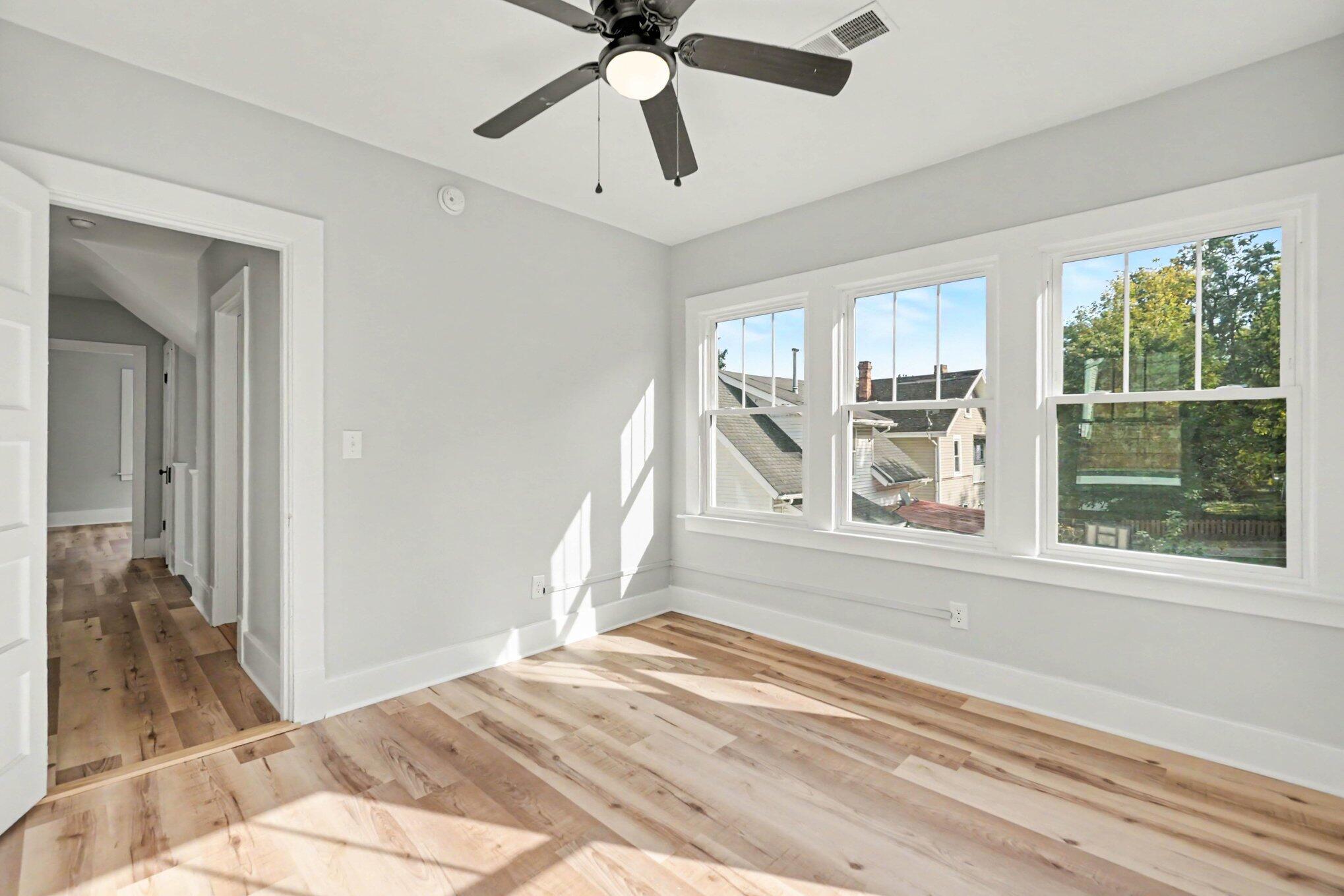 42 Samuels Avenue Property Photo 23