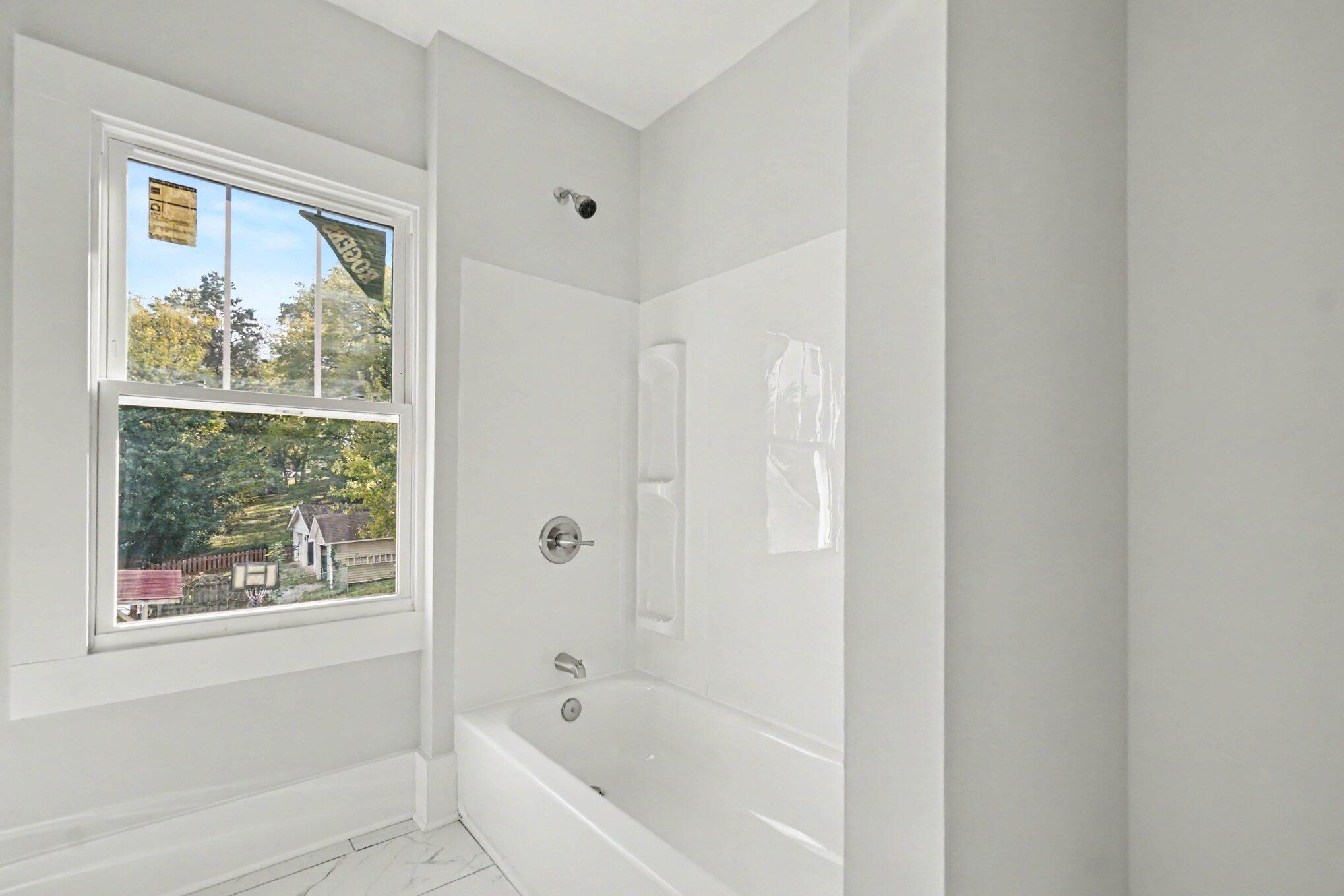42 Samuels Avenue Property Photo 25