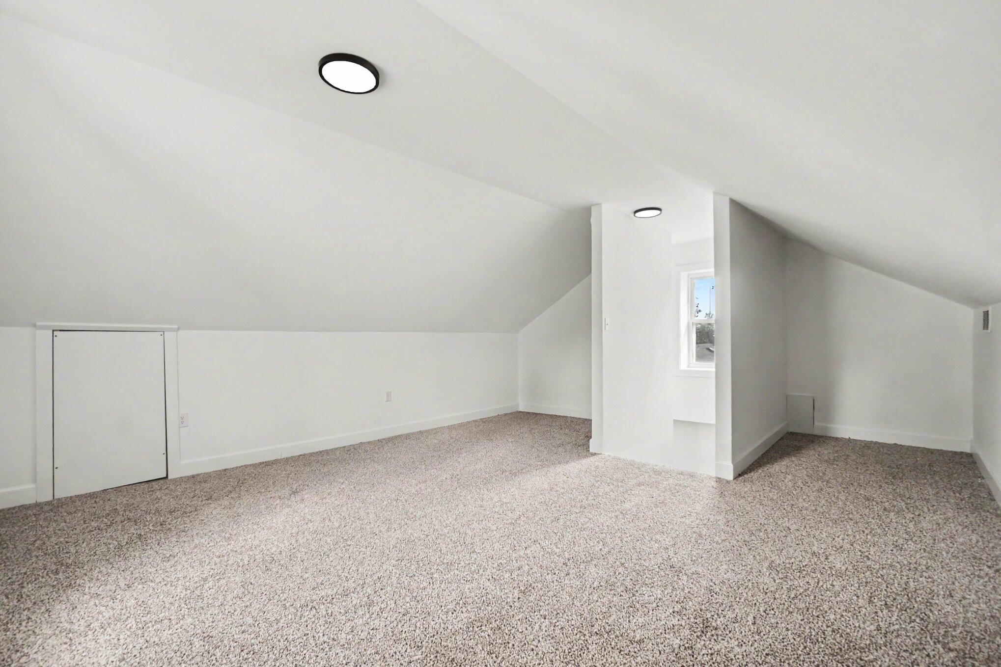 42 Samuels Avenue Property Photo 28