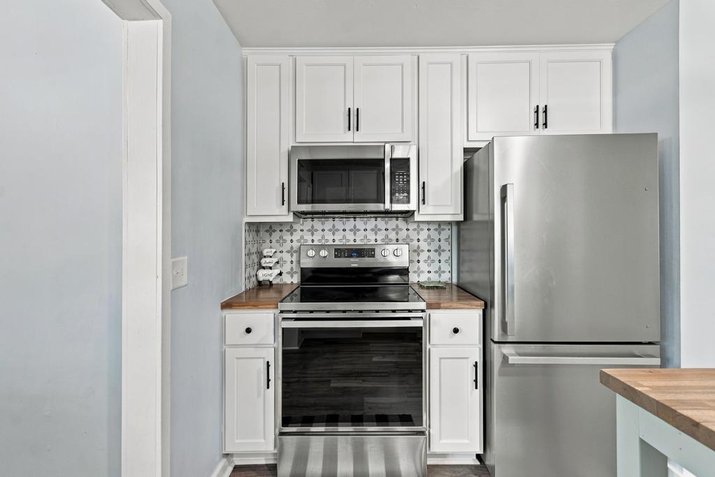 187 Meadowlark Lane Property Photo 9