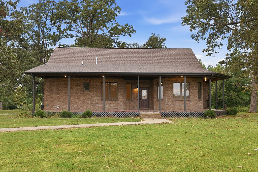 5363 Central Road Property Photo 2